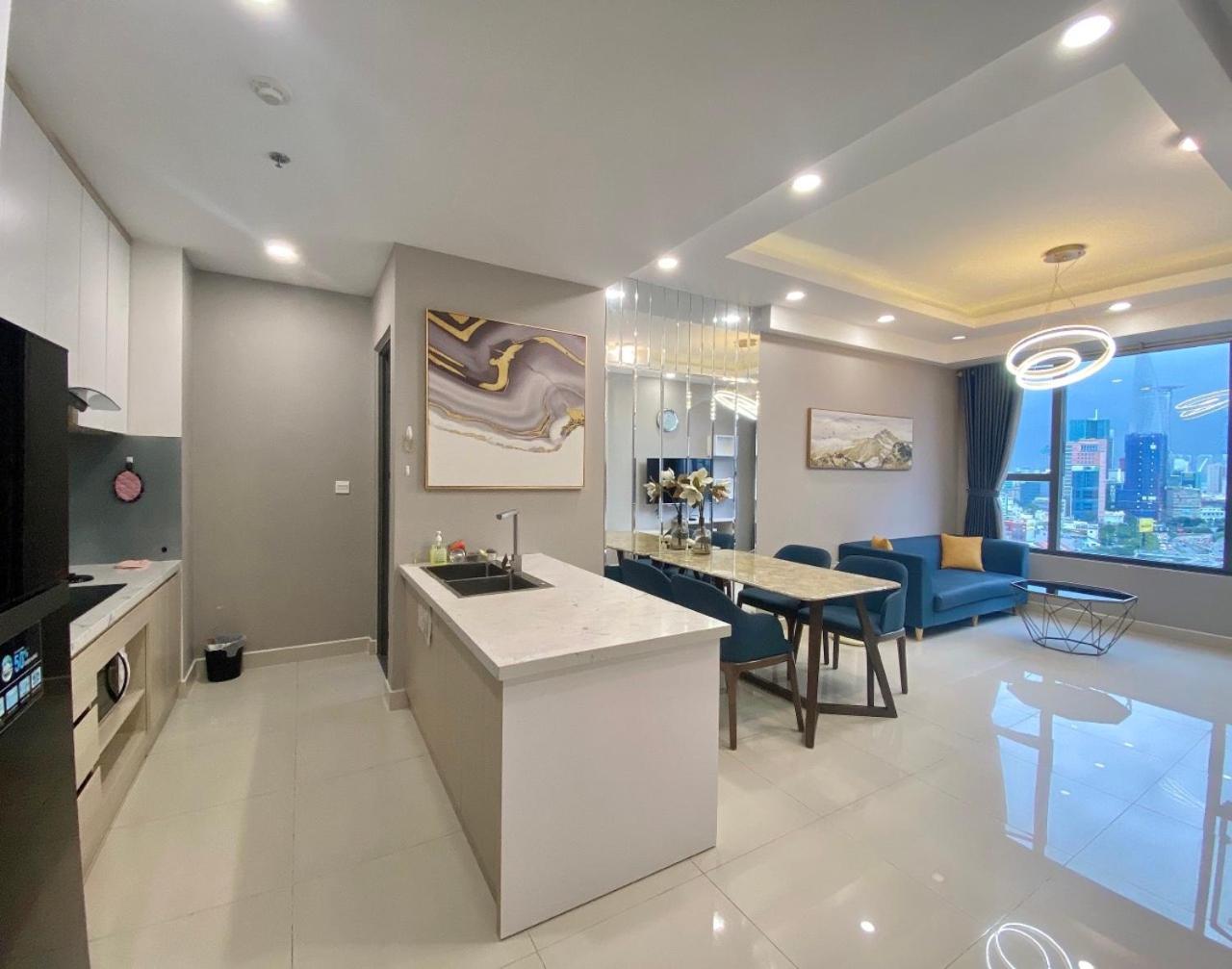 123 Apartment in Ben Van Don street