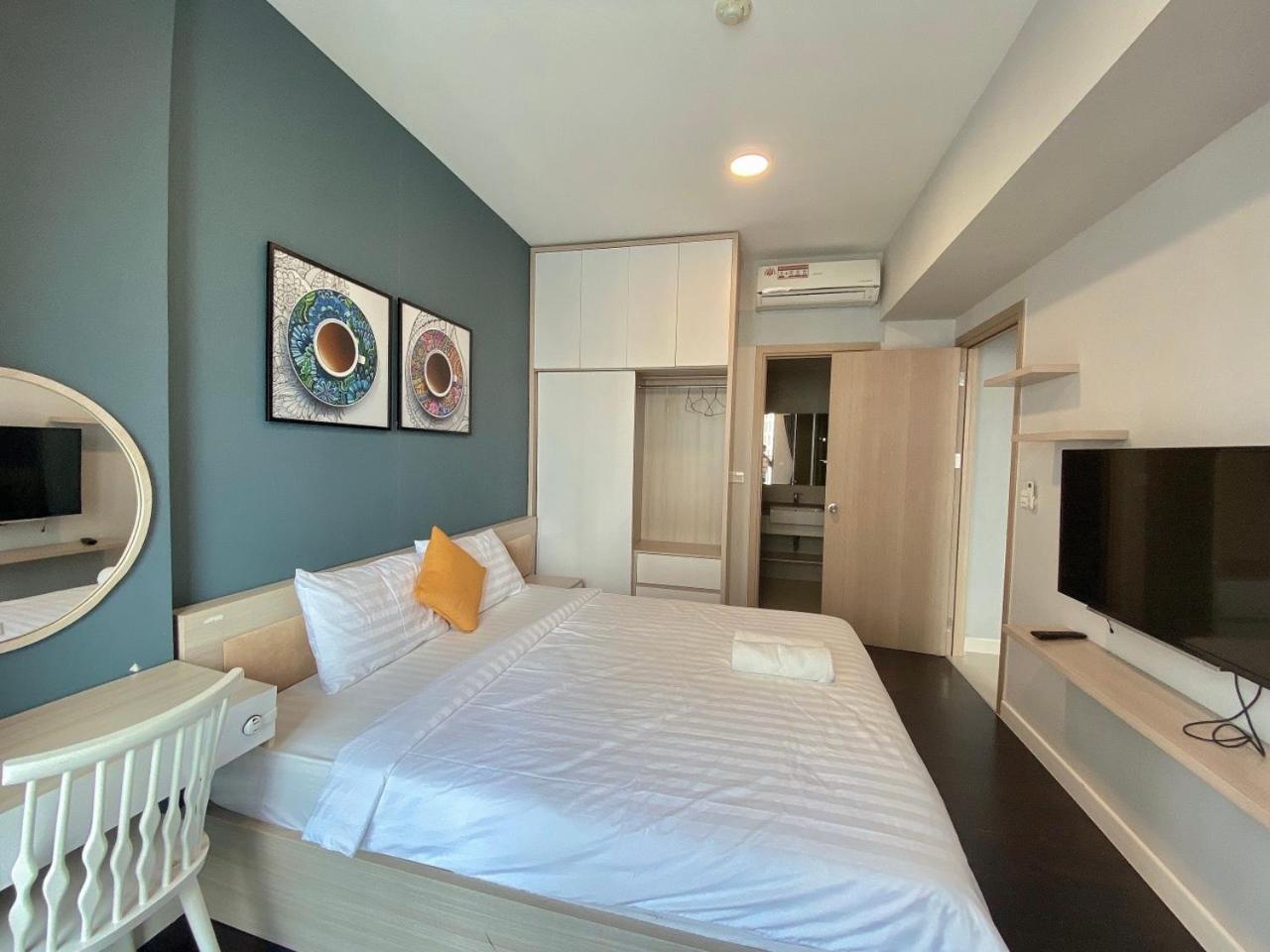 123 Apartment in Ben Van Don street