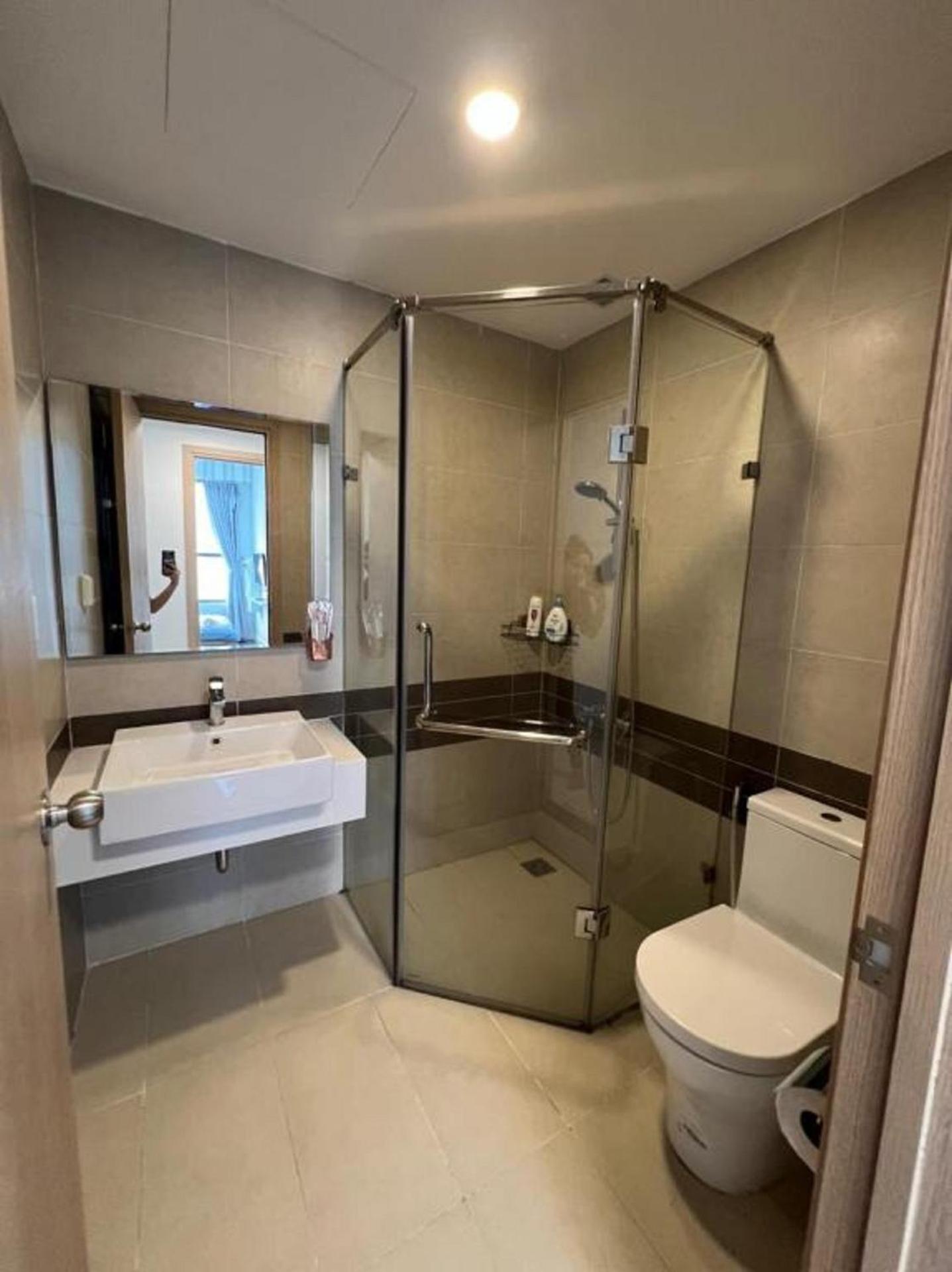123 Apartment in Ben Van Don street