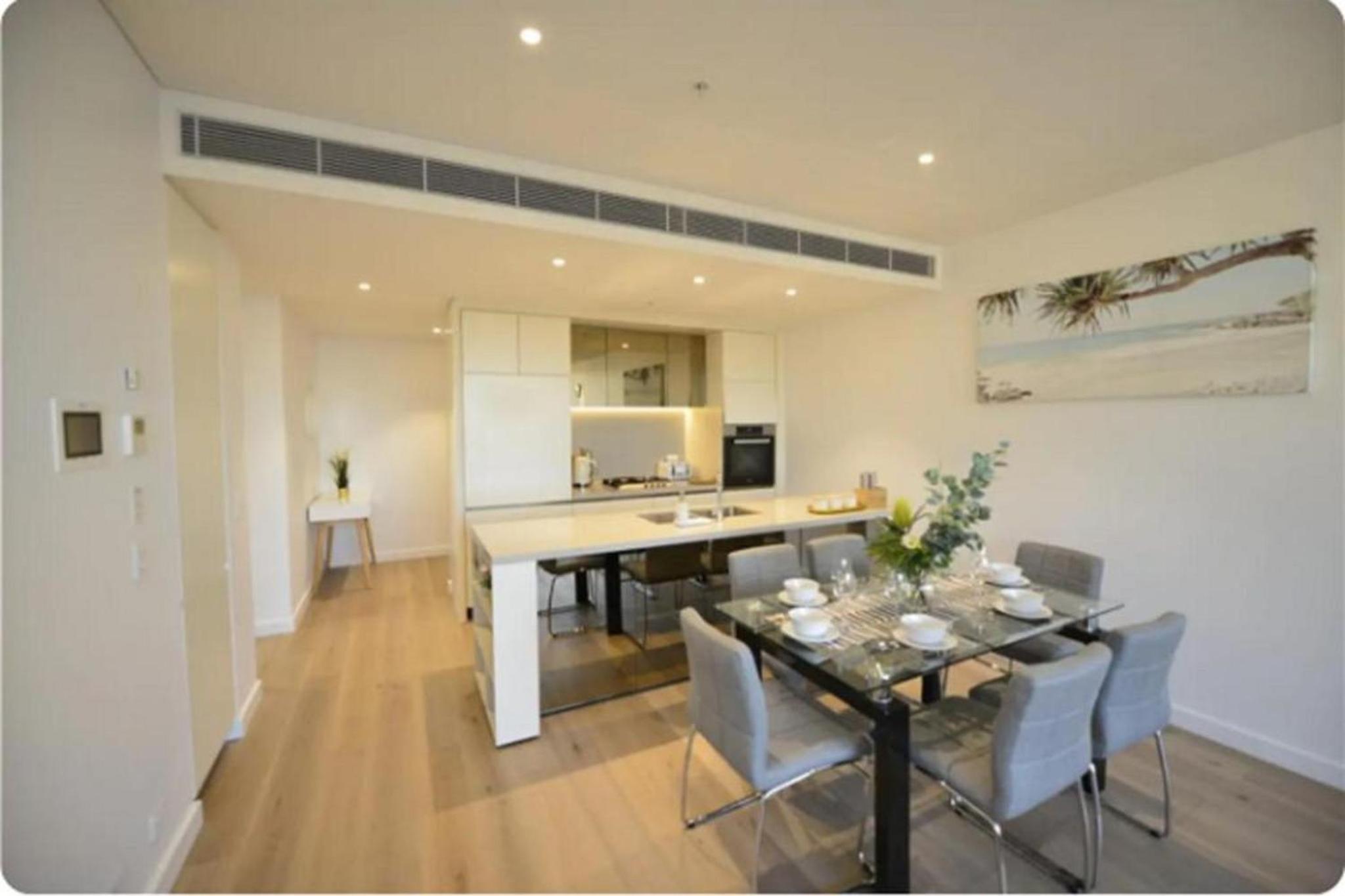 123 Apartment in Ben Van Don street