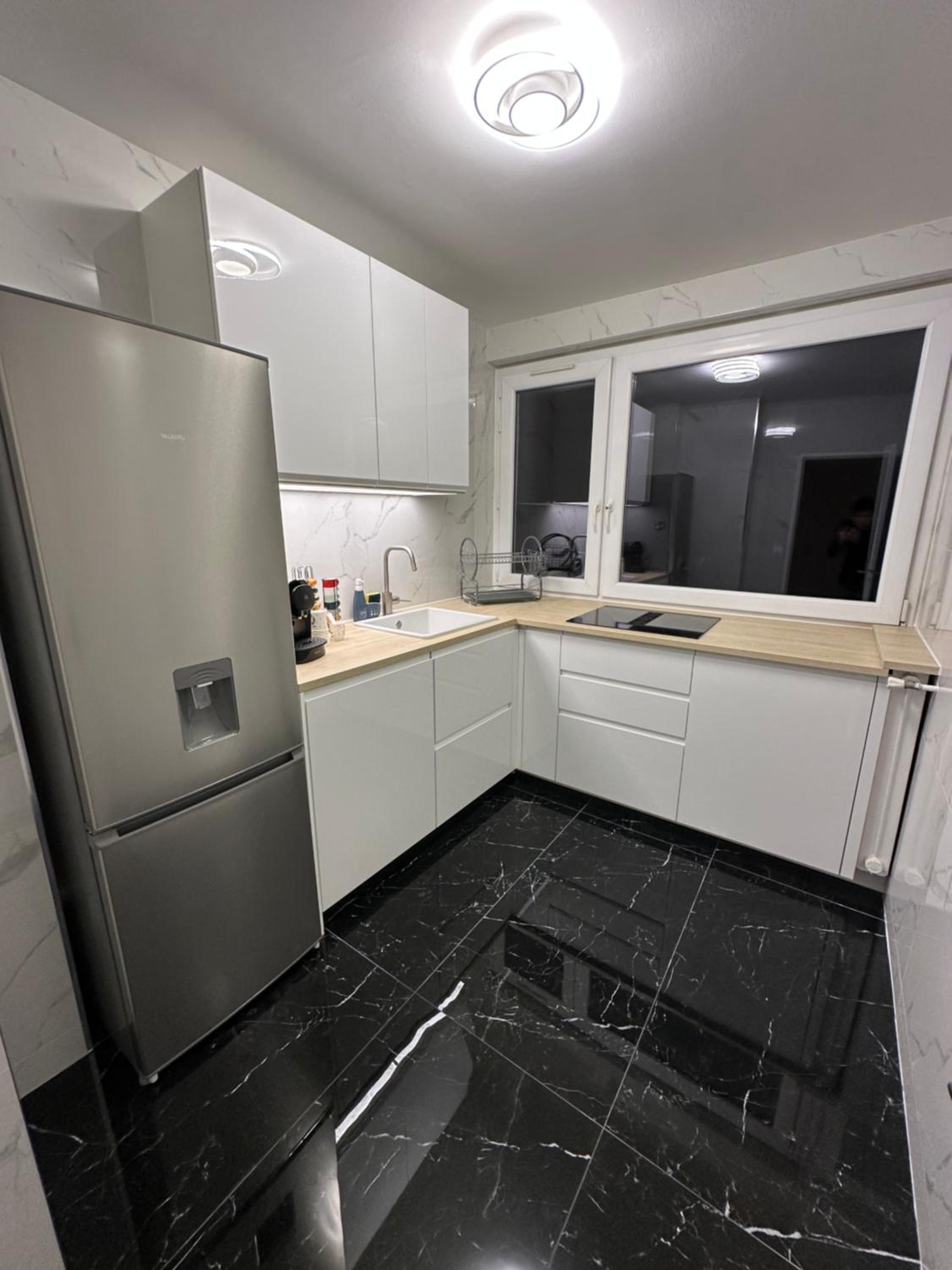 PARIS-MONTROUGE Magnifique appartement 3 pièces de 78m2 avec PARKING - très cosy pour 1 - 6 personnes refait à NEUF -ENTIRE APARTMENT LUXURIOUS AND WARM -M