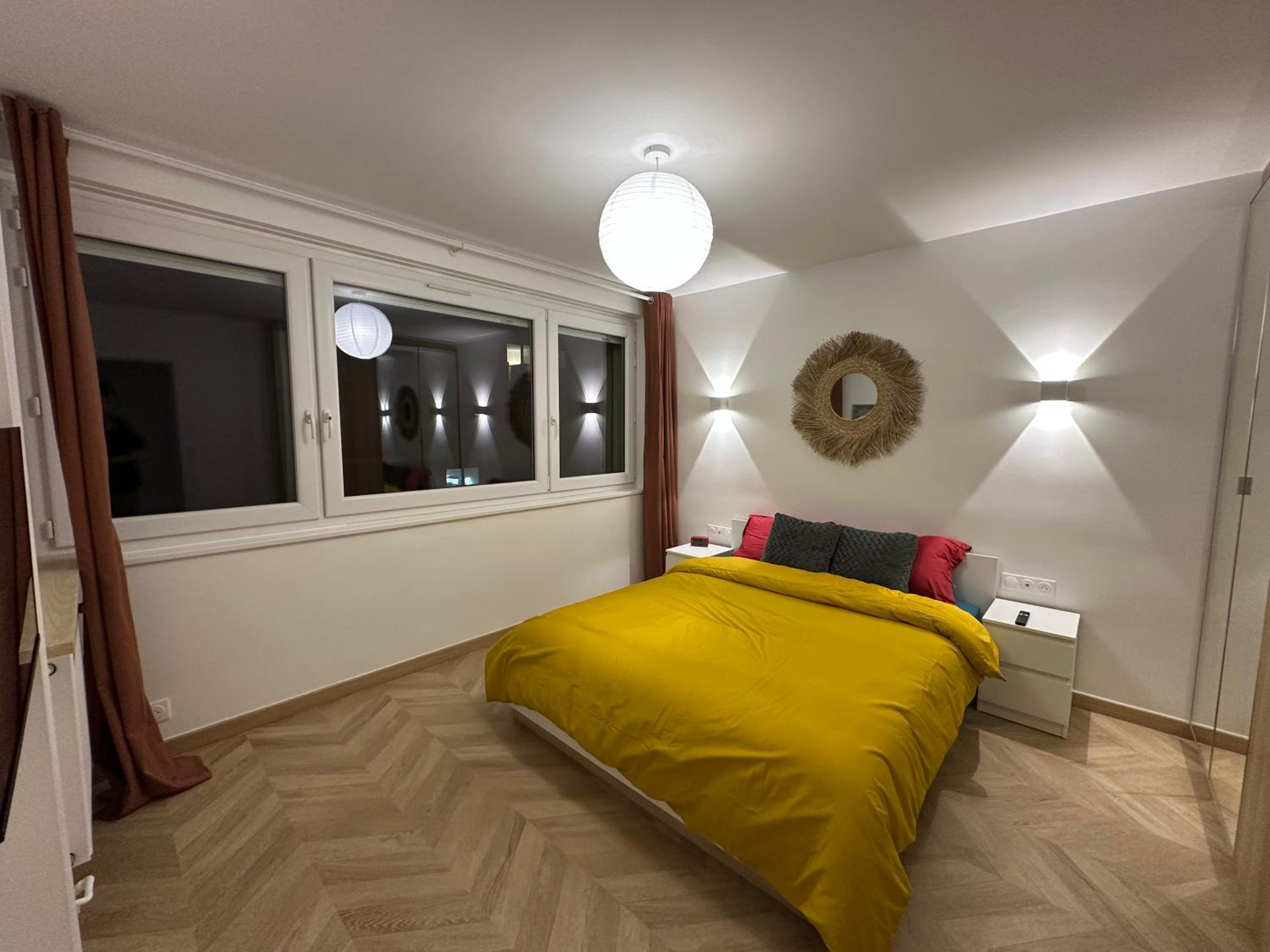 PARIS-MONTROUGE Magnifique appartement 3 pièces de 78m2 avec PARKING - très cosy pour 1 - 6 personnes refait à NEUF -ENTIRE APARTMENT LUXURIOUS AND WARM -M