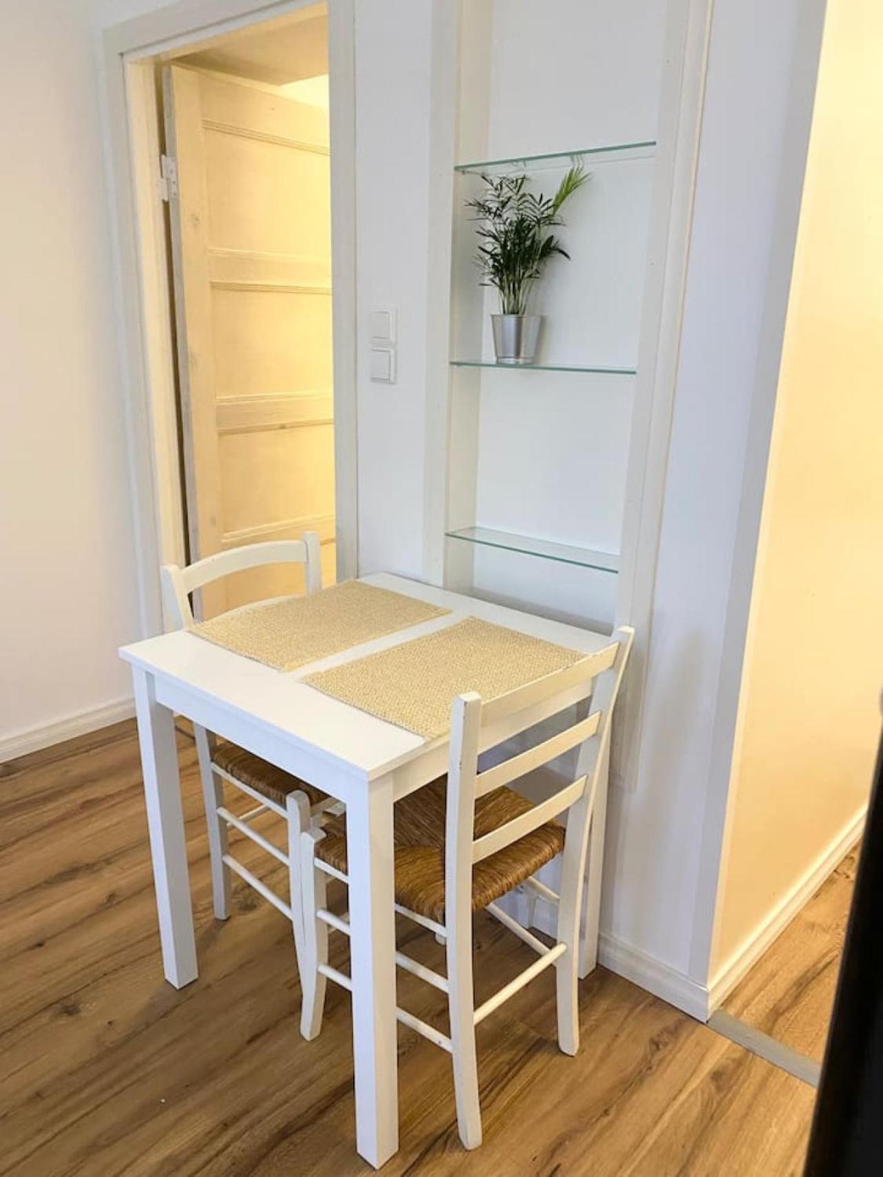 KINAPORI beautiful studio with excellent location