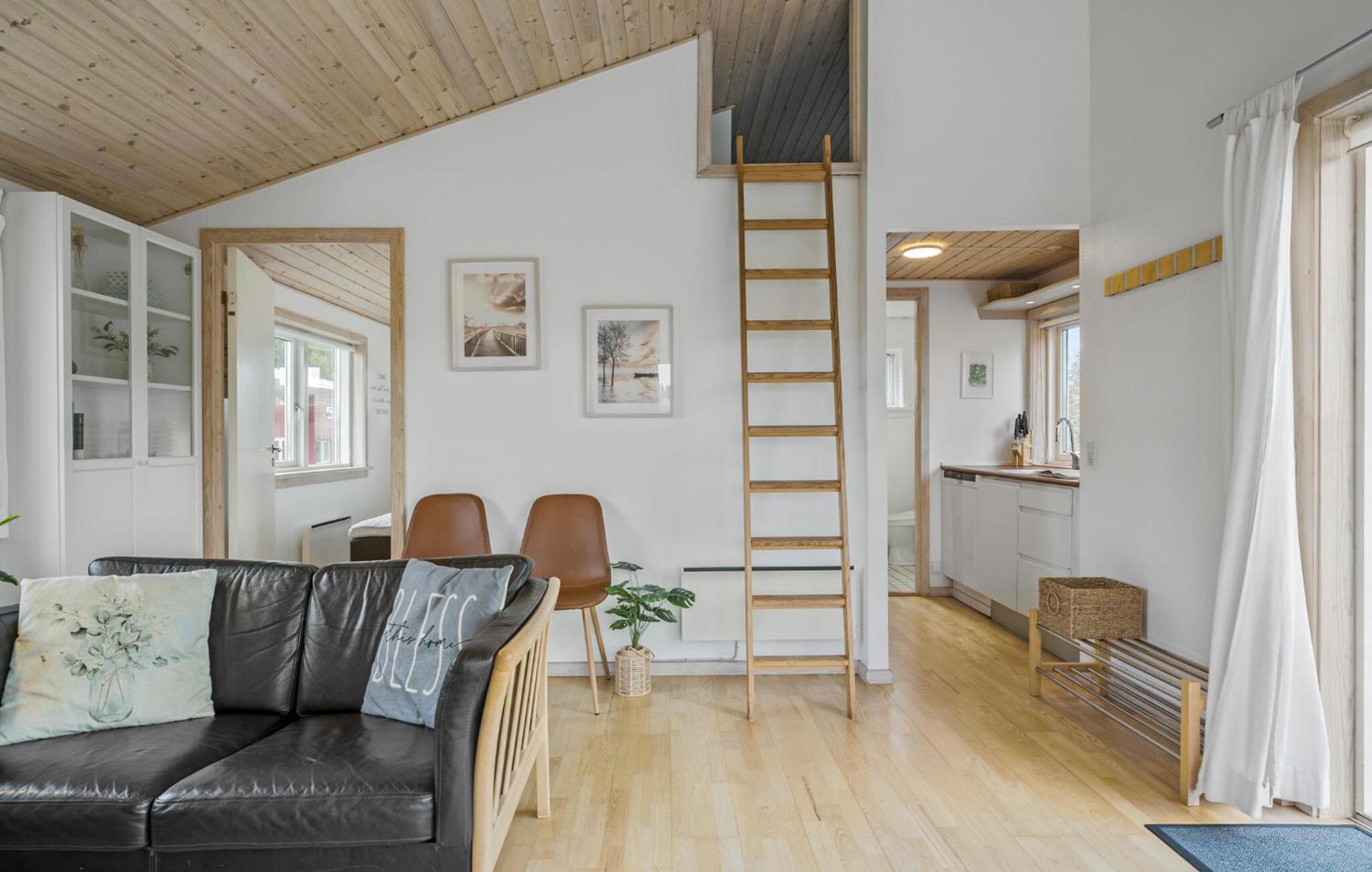 2 Bedroom Awesome Home In Gudhjem view 5