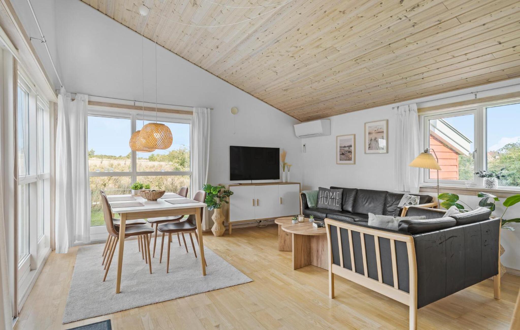 2 Bedroom Awesome Home In Gudhjem view 3