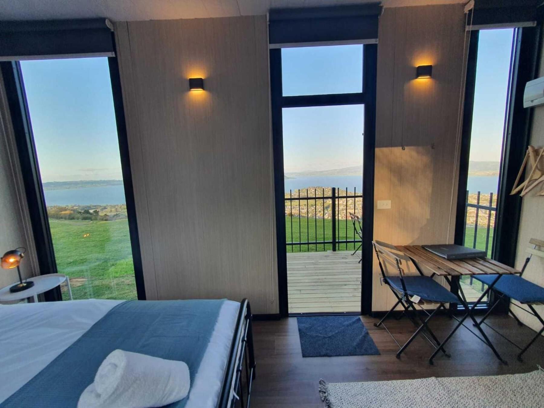 Aorangi Peak Cabins 3 by Tiny Away view 5