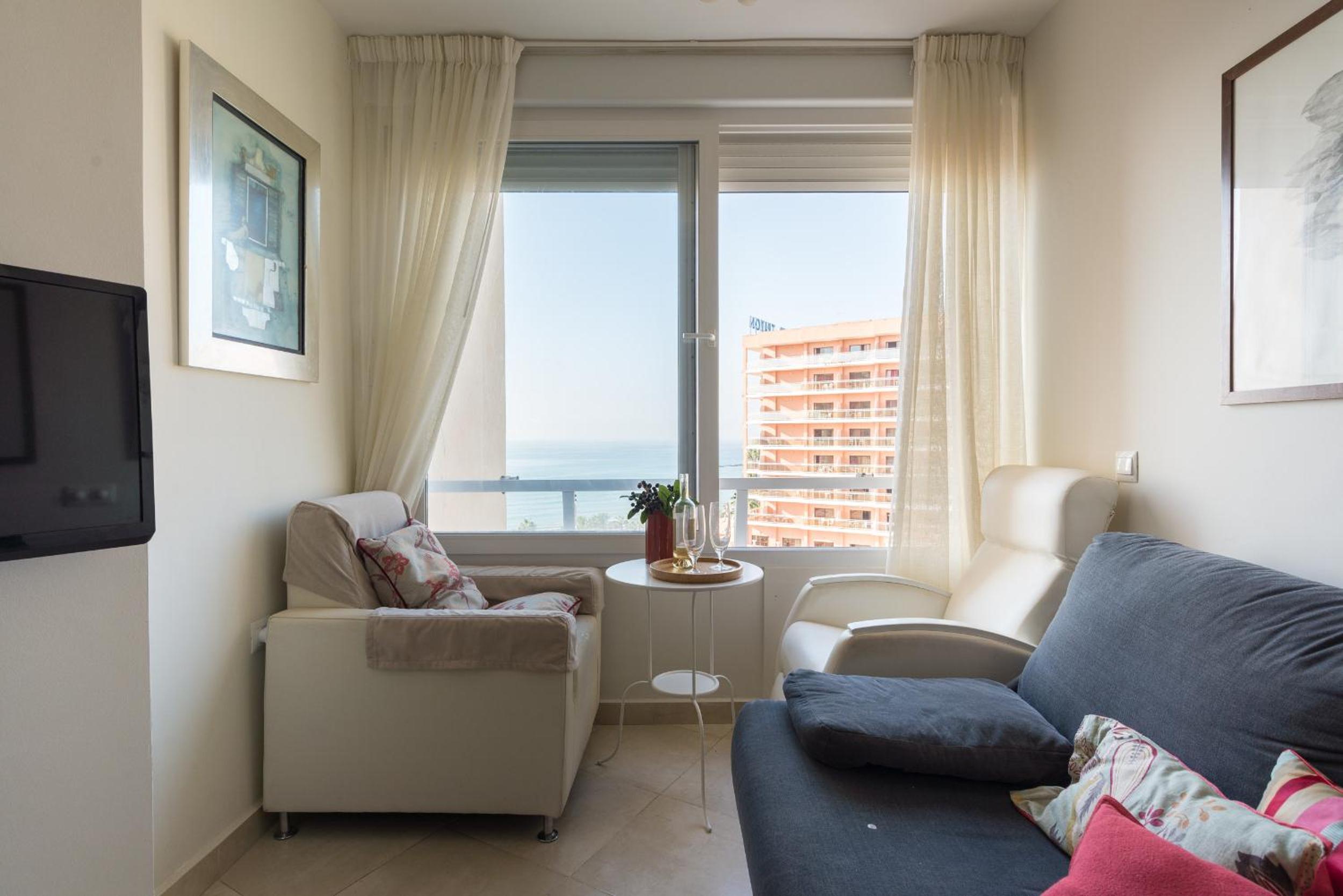 MalagaSuite Benalmadena Sea View