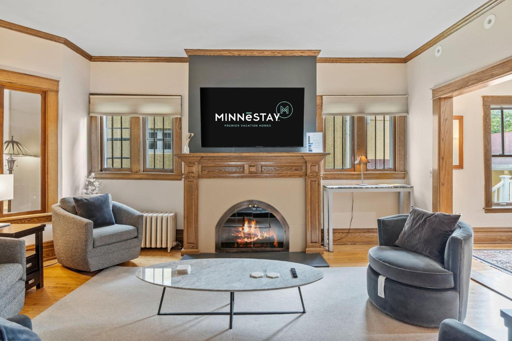 Minneapolis / St Paul Vacations - Harriet House - Property Image 1