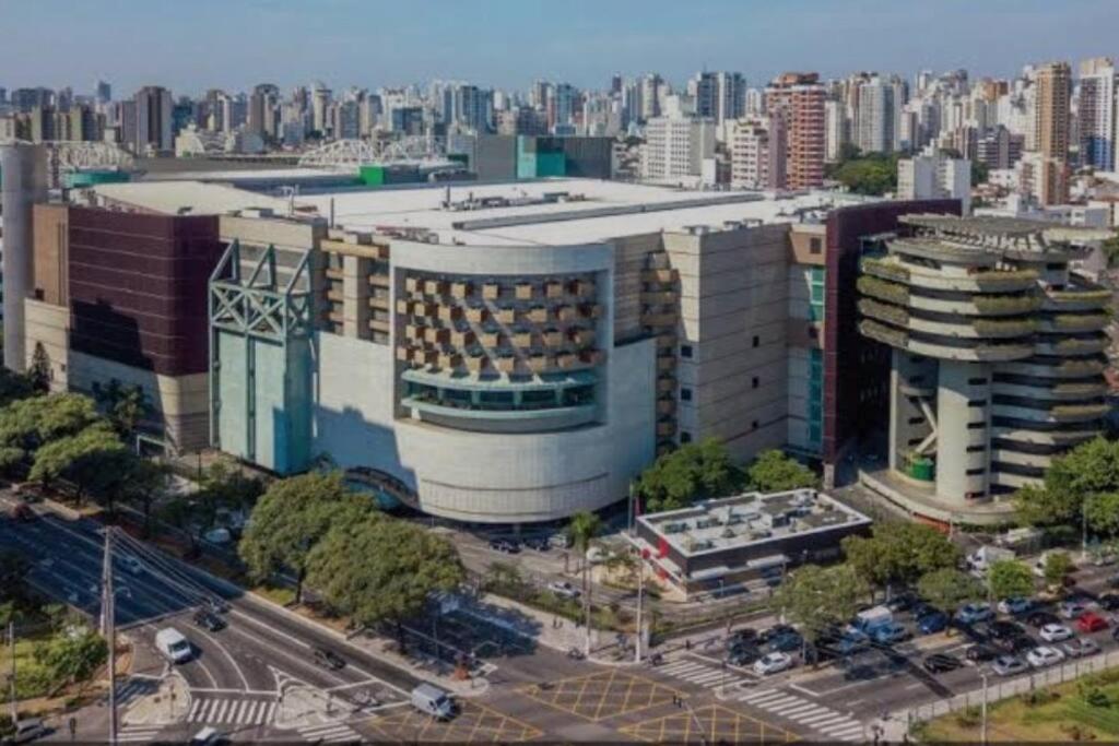 Studio moderno próx Allianz