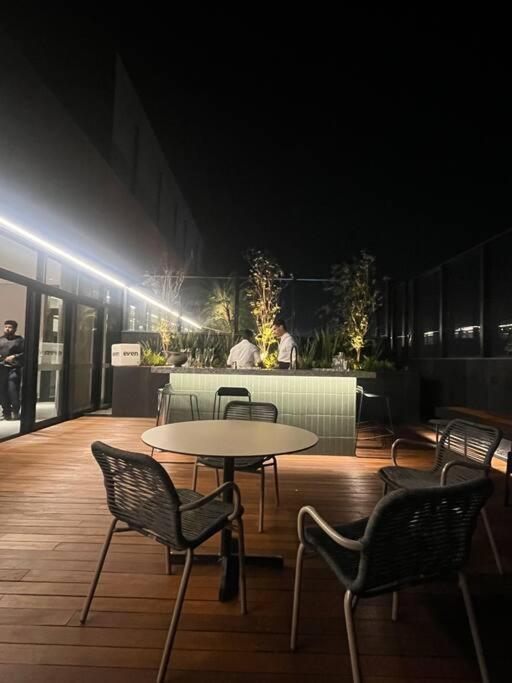 Studio moderno próx Allianz