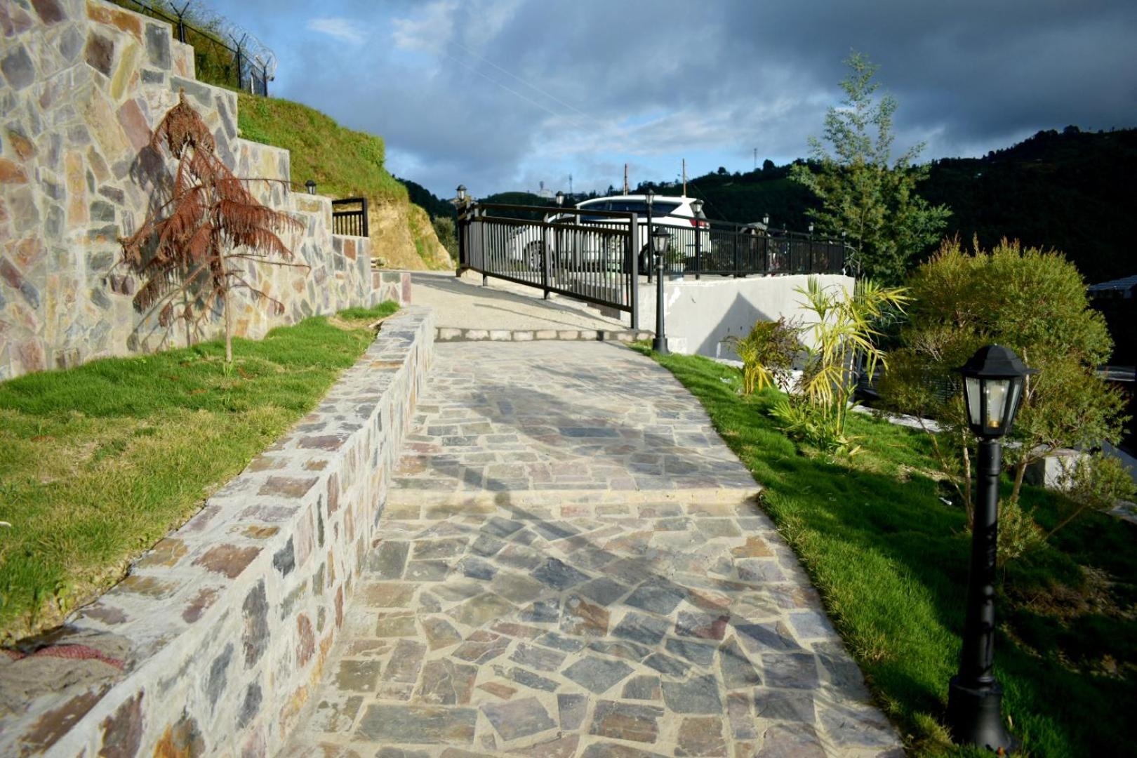 Photo 15