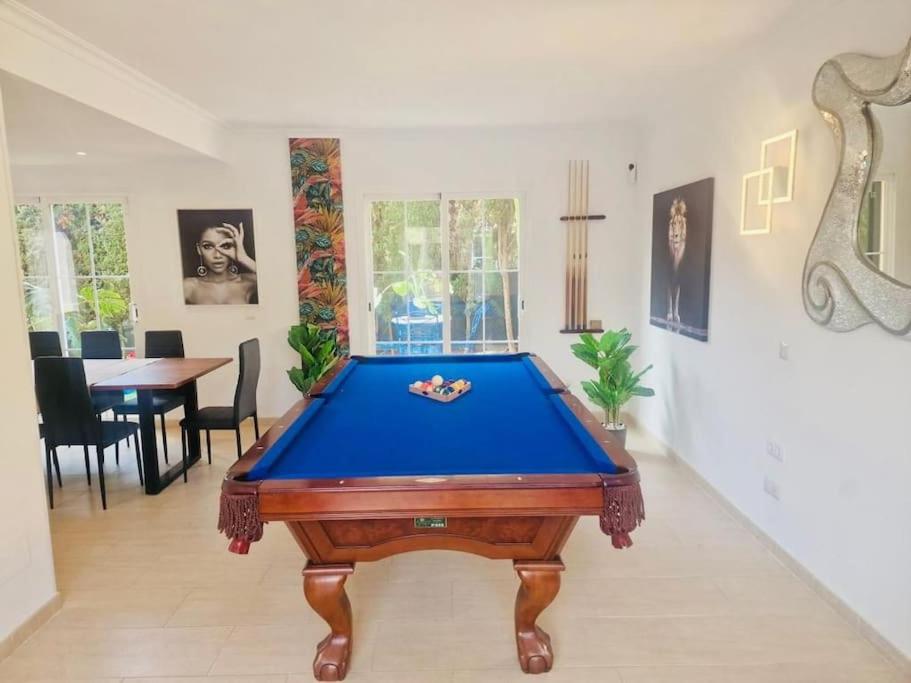 Villa Paulina golf lujo