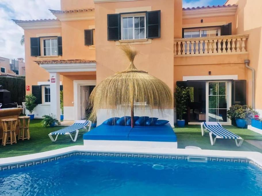 Villa Paulina golf lujo