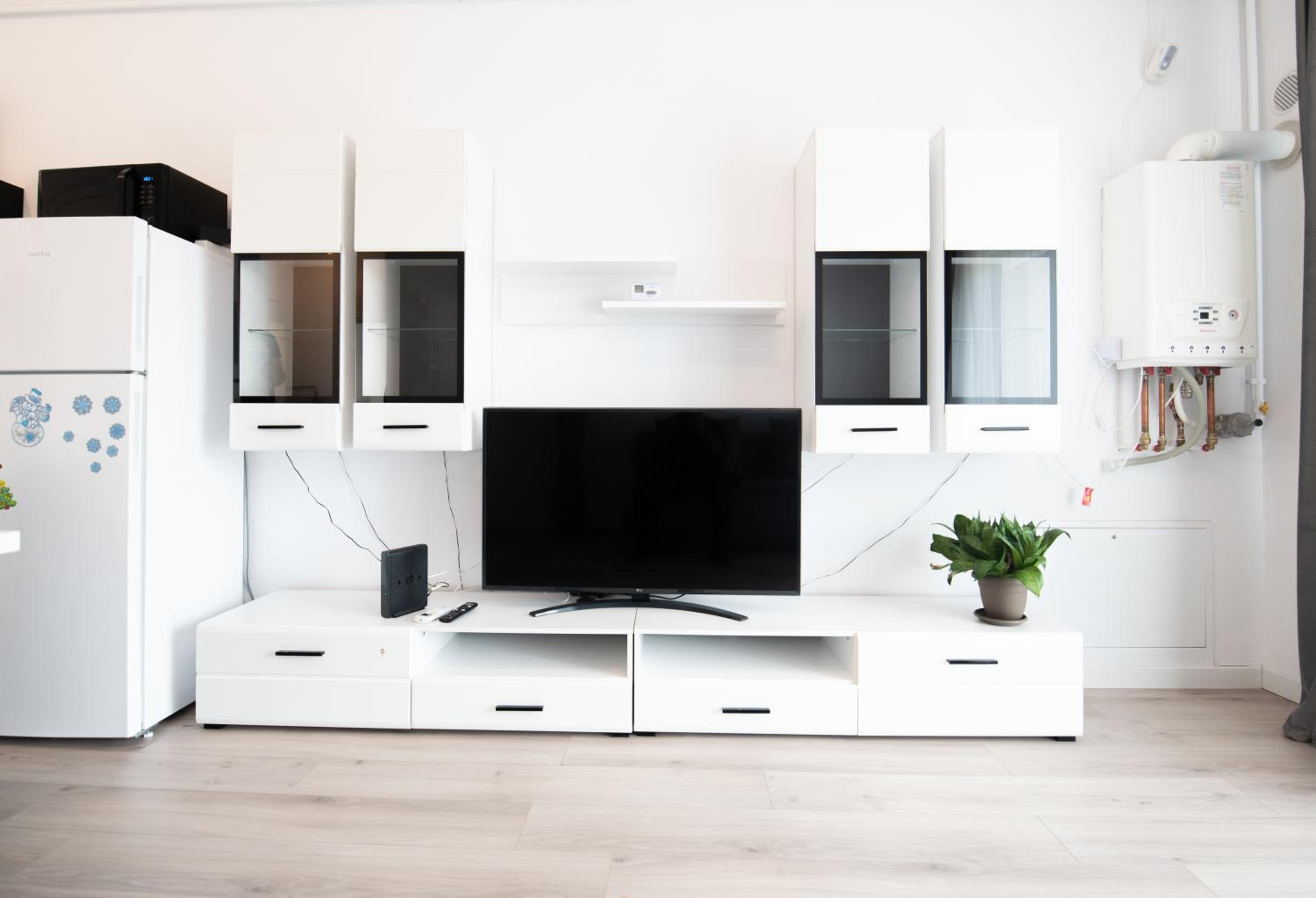 Modern Chic Apartment - near Iulius Mall view 2