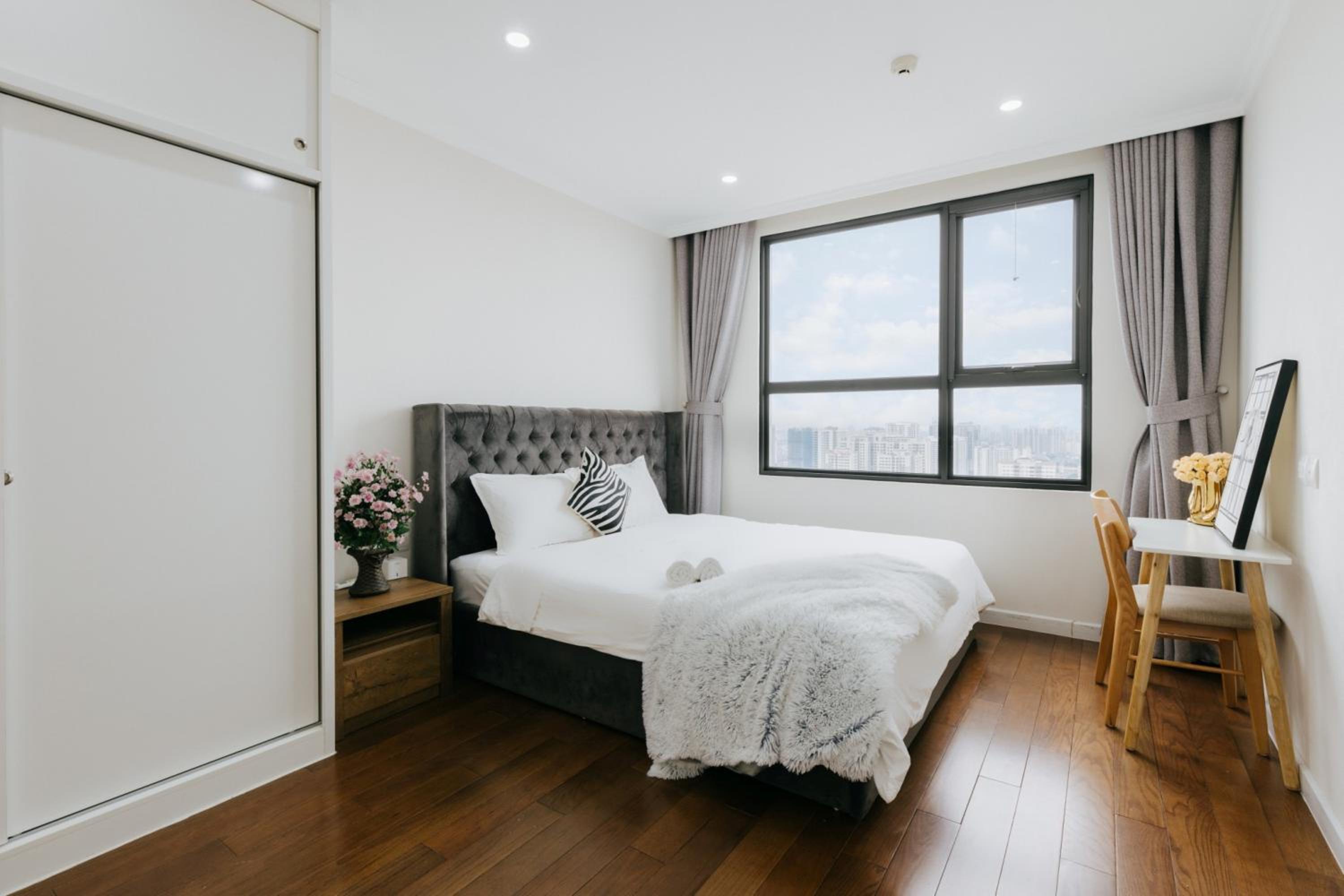 Vinhomes D'Capitale By 119 Tran Duy Hung