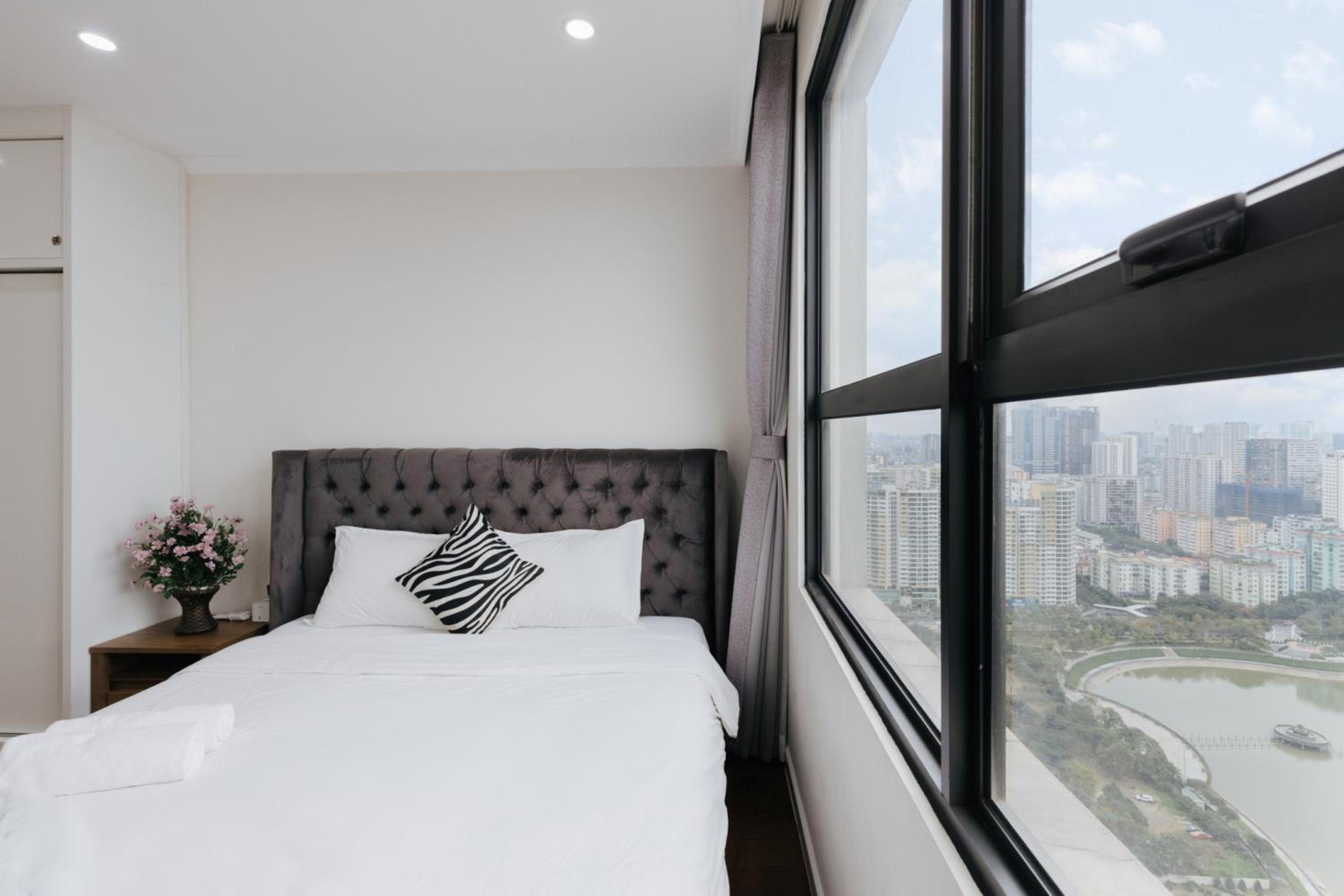 Vinhomes D'Capitale By 119 Tran Duy Hung