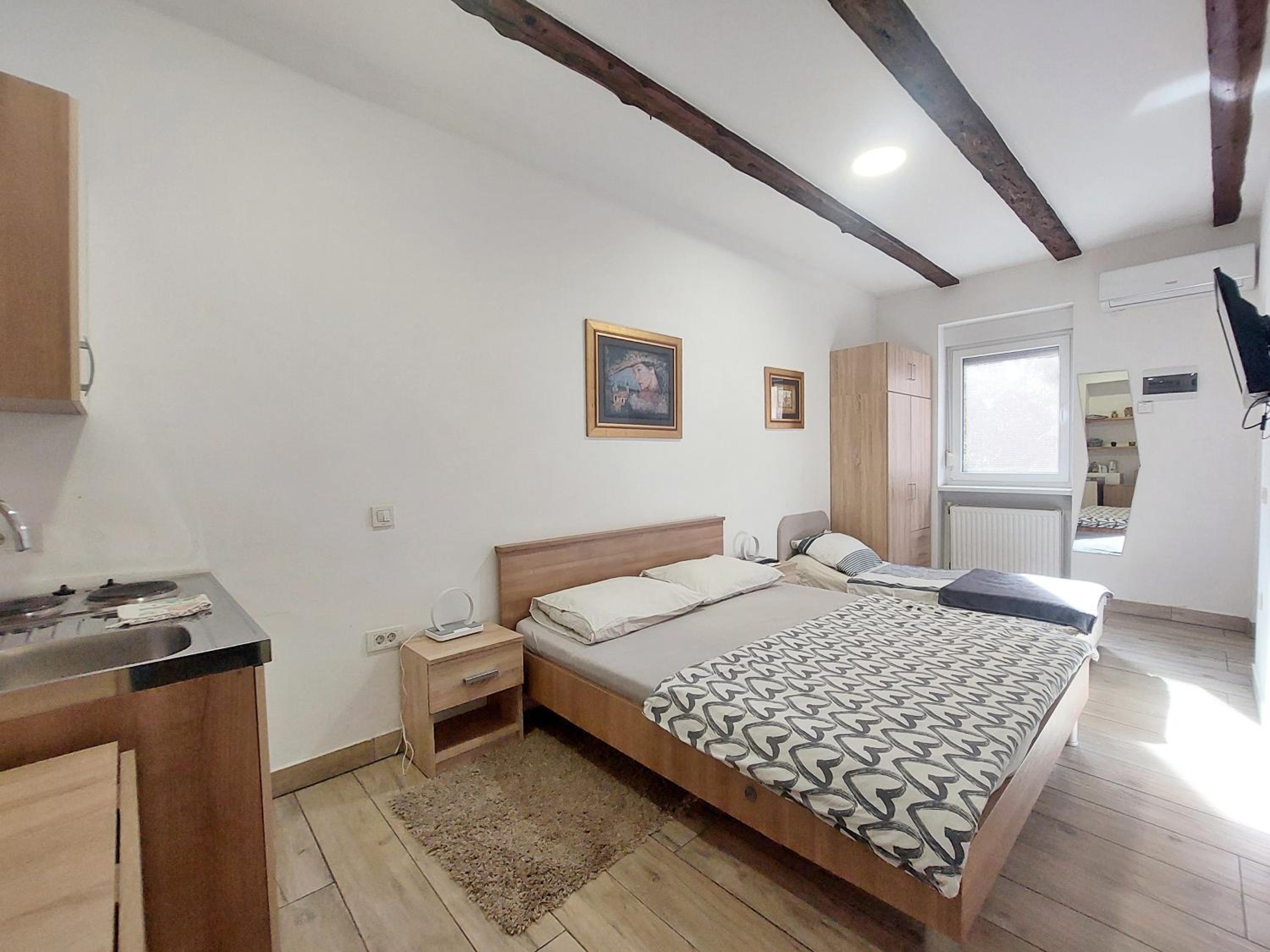 Home Away From Home - Apartment Ilica view 3