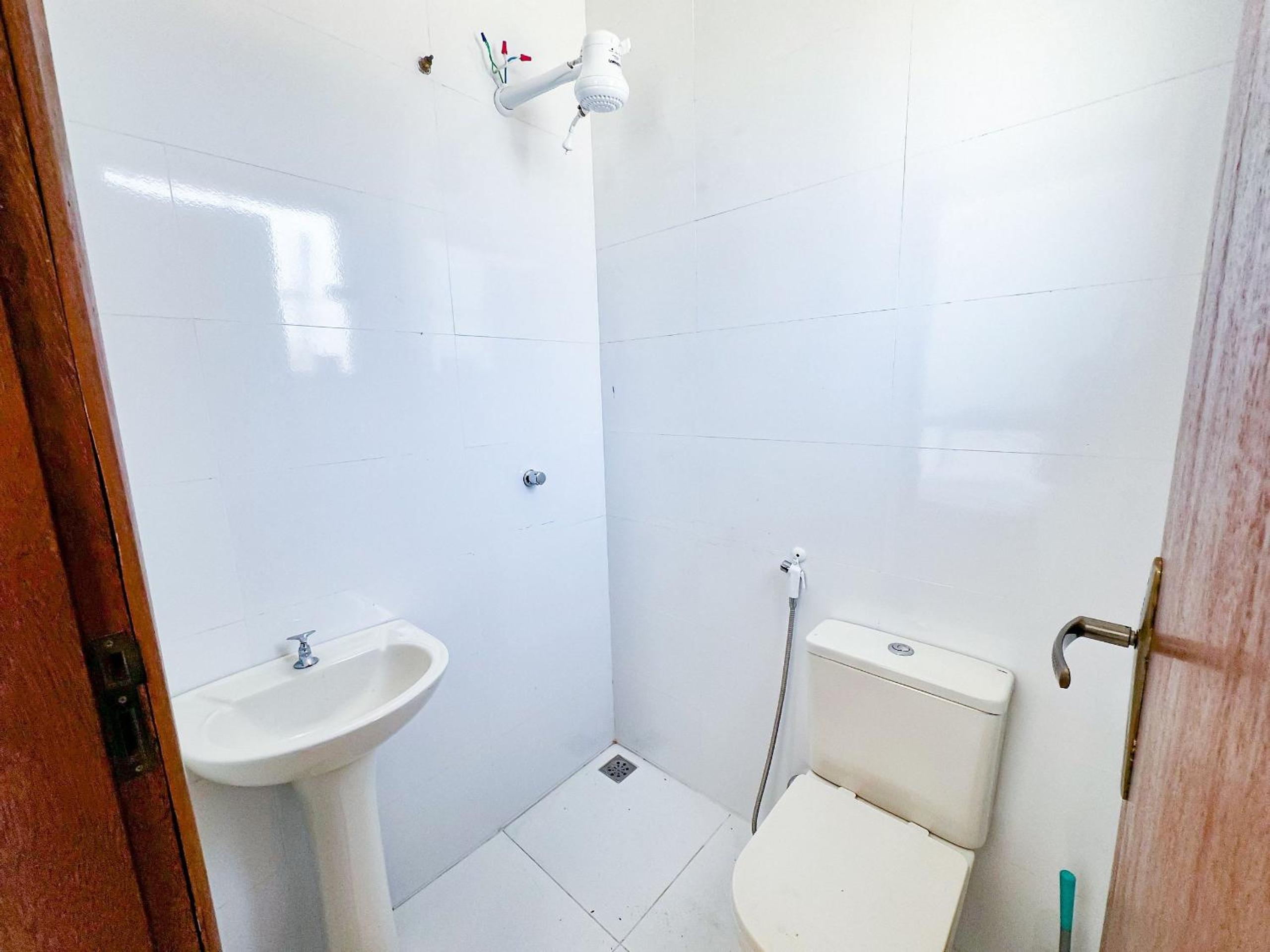 Casarão e piscina localização excelente | ROSF91
