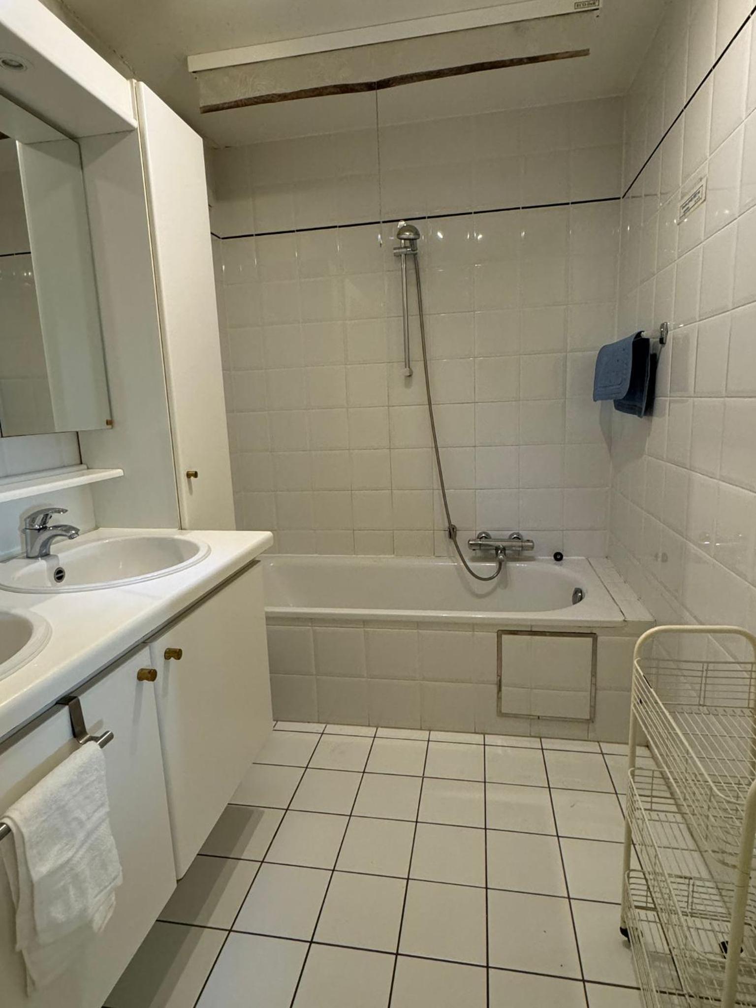 Ruim appartement met 3 slaapkamers naast het strand