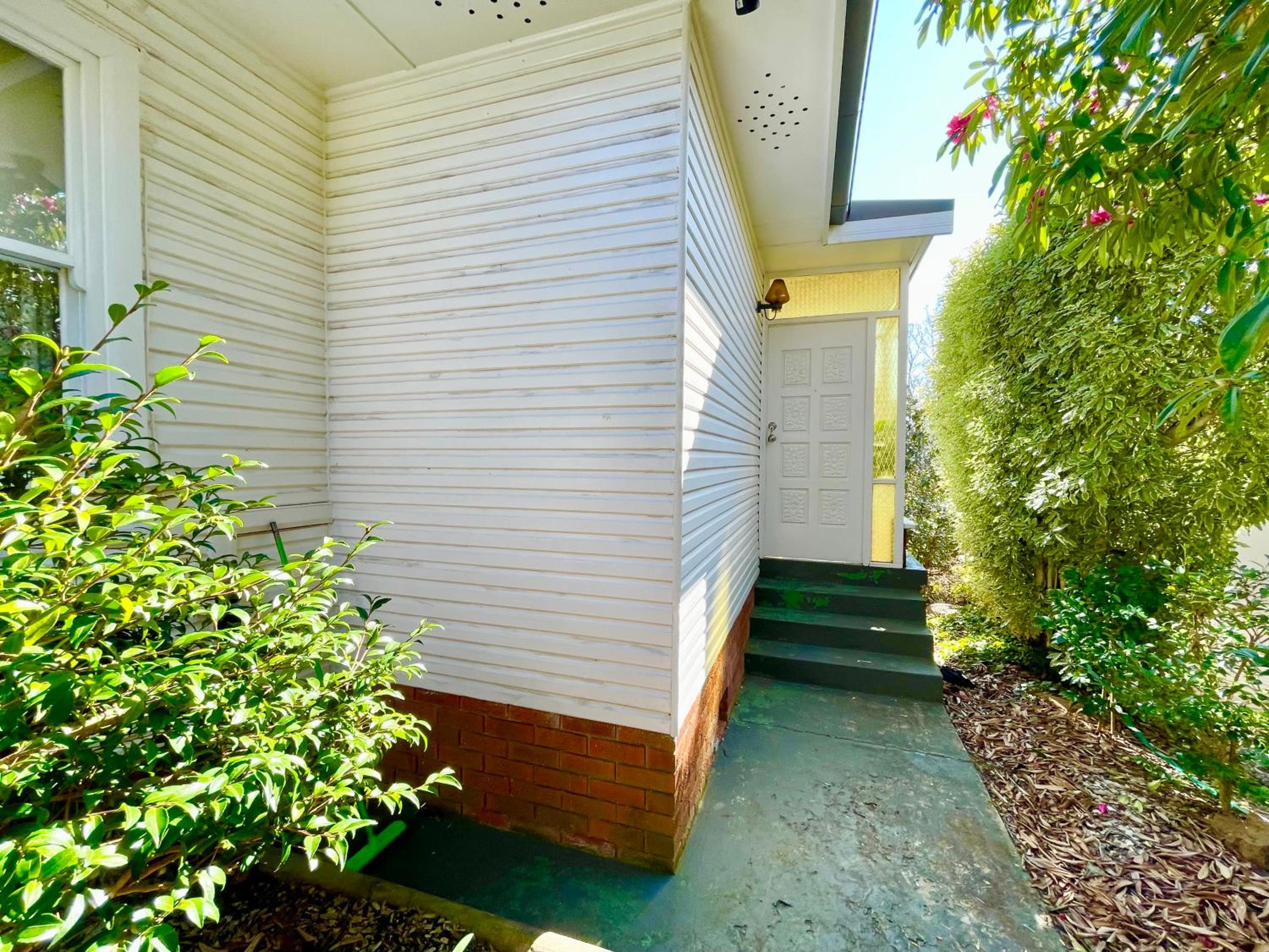 Scarlett's Place view 4