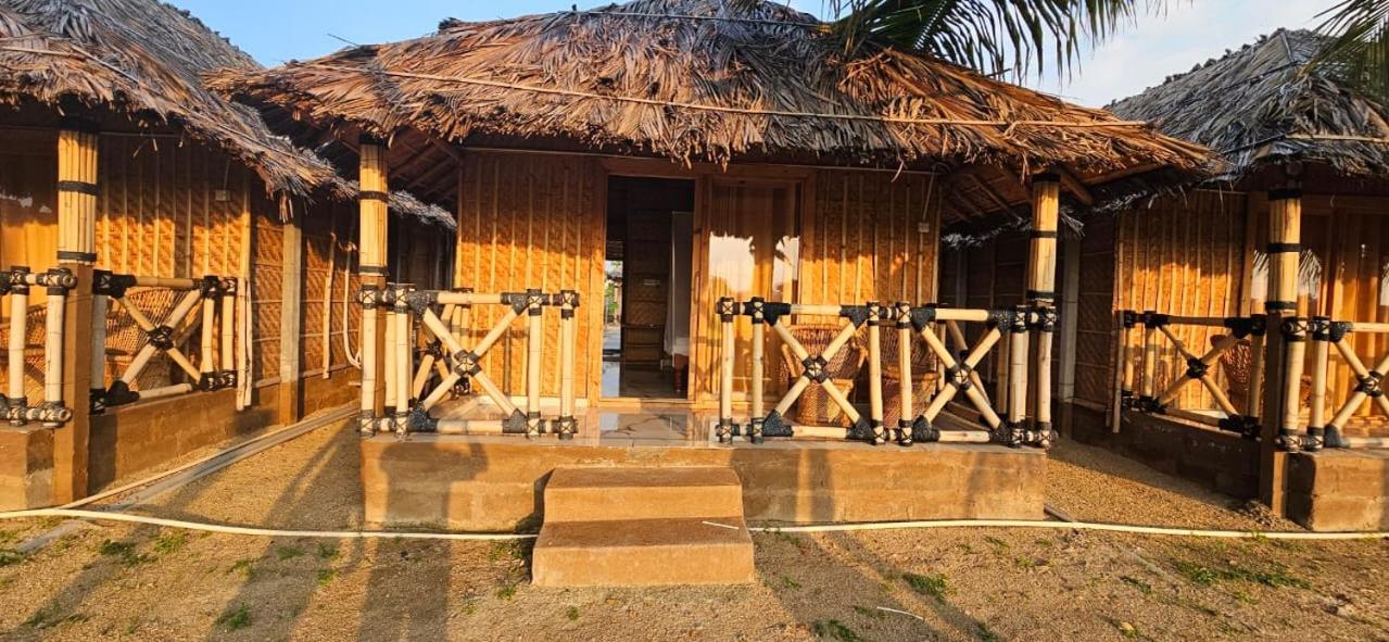 The King On The Rocks Resort Hampi