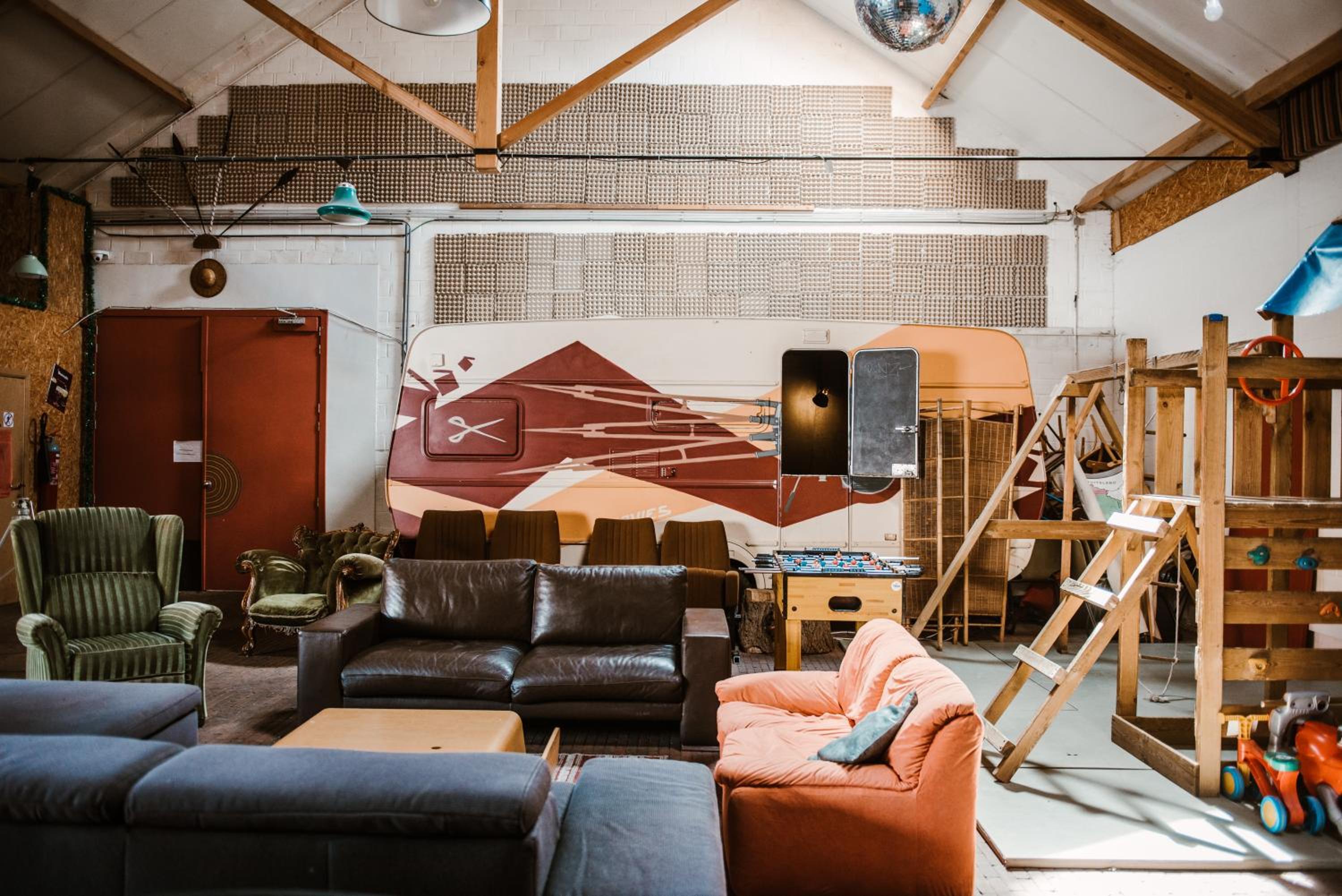 lounge
