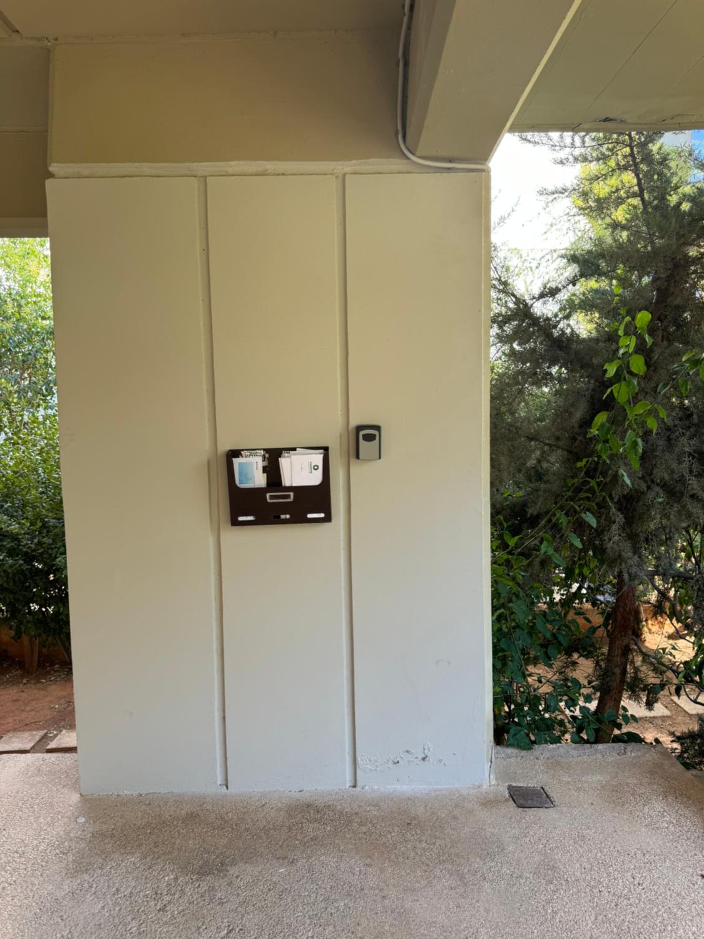 The rock view apartment