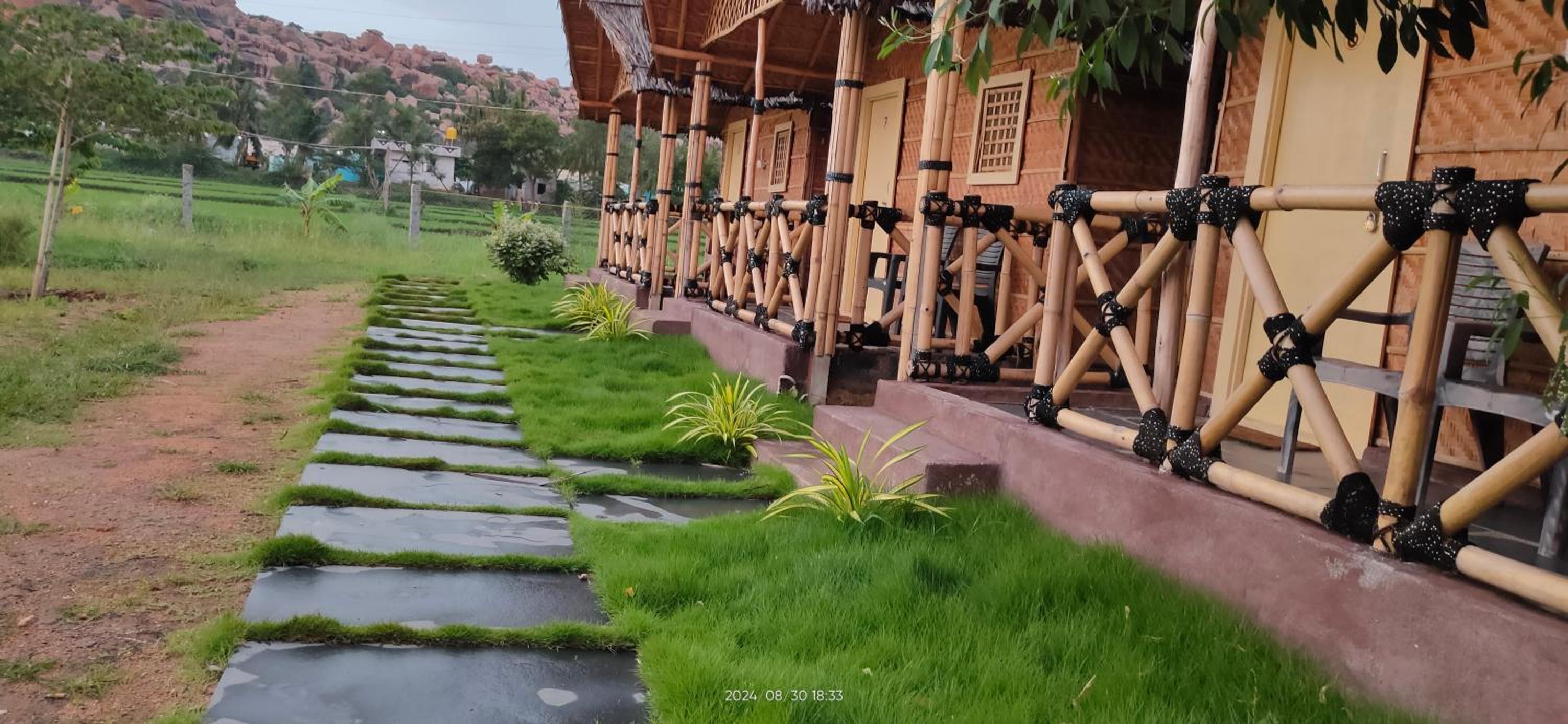 Mountain View Guesthouse Hampi