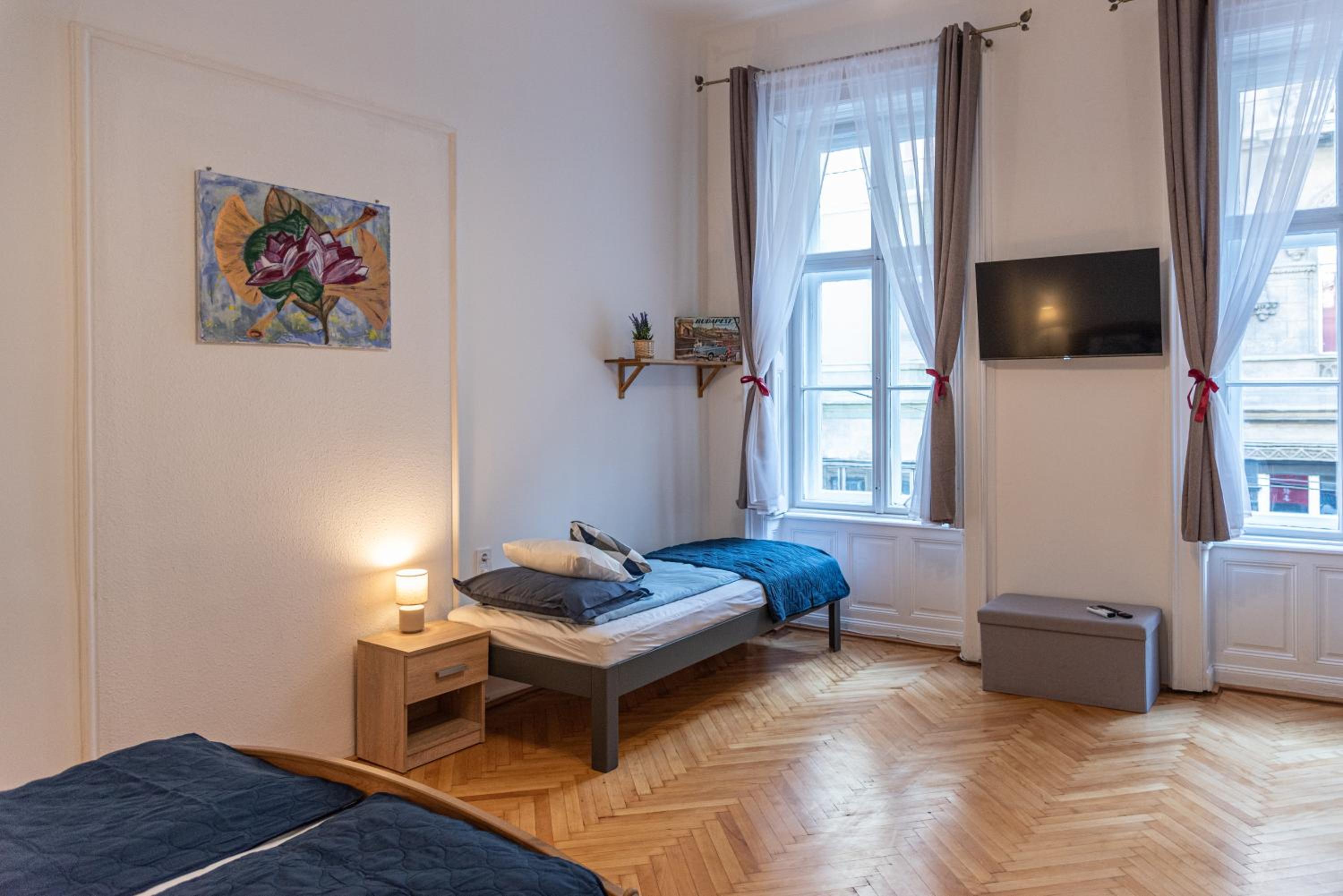 Viol ApARTment