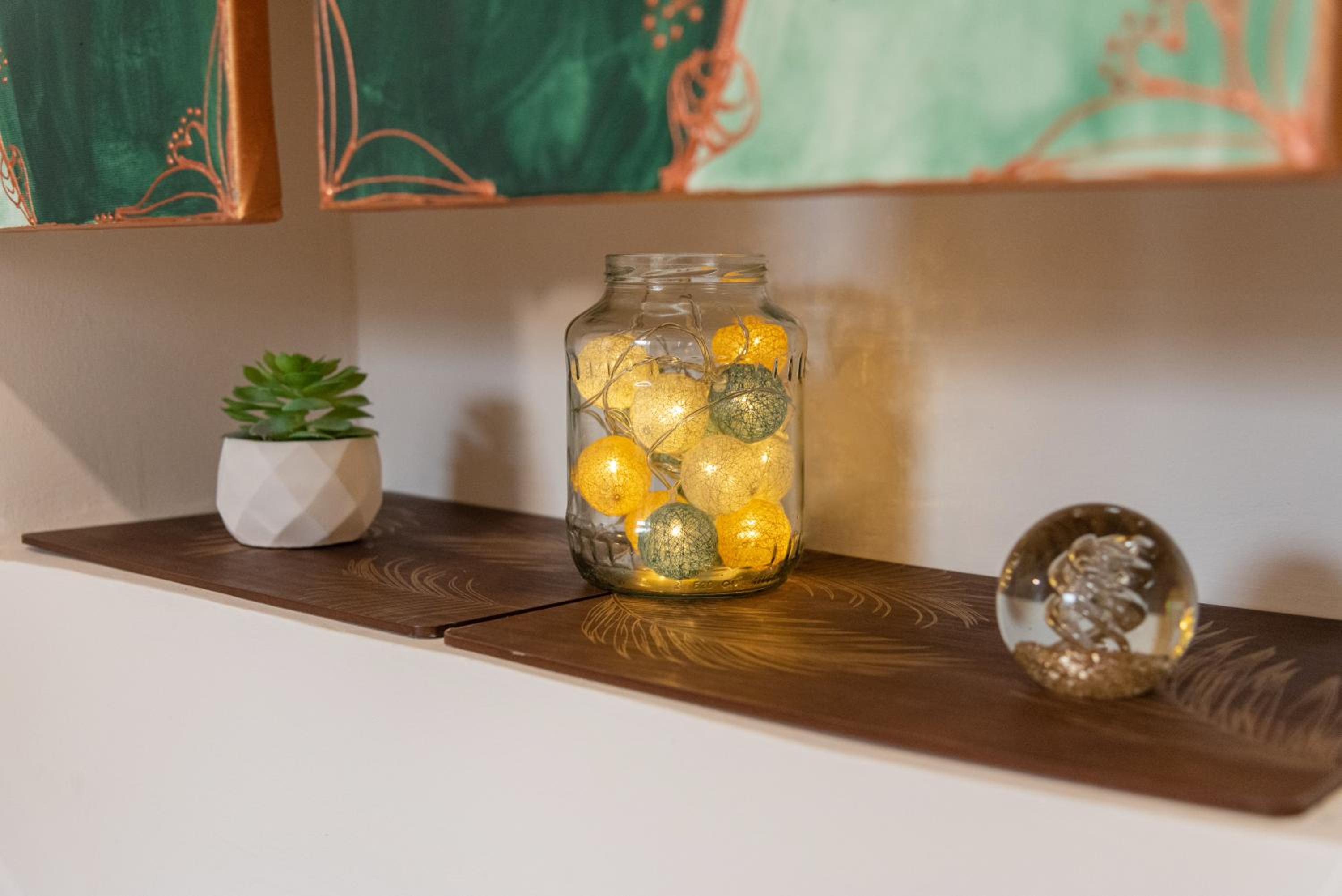 Viol ApARTment