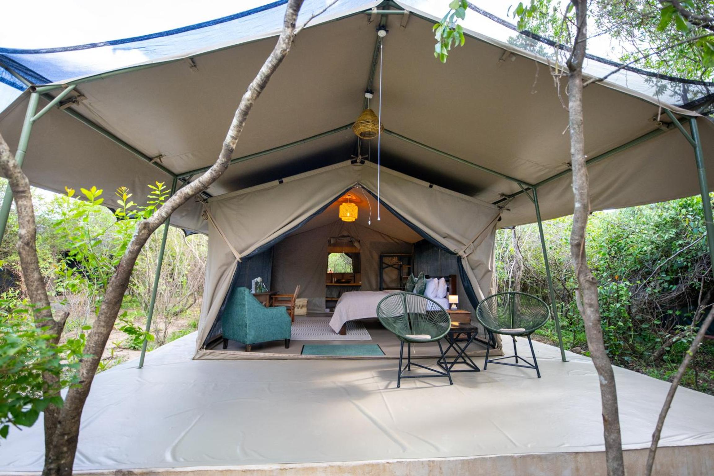 Olkinyei Mara Tented Camp