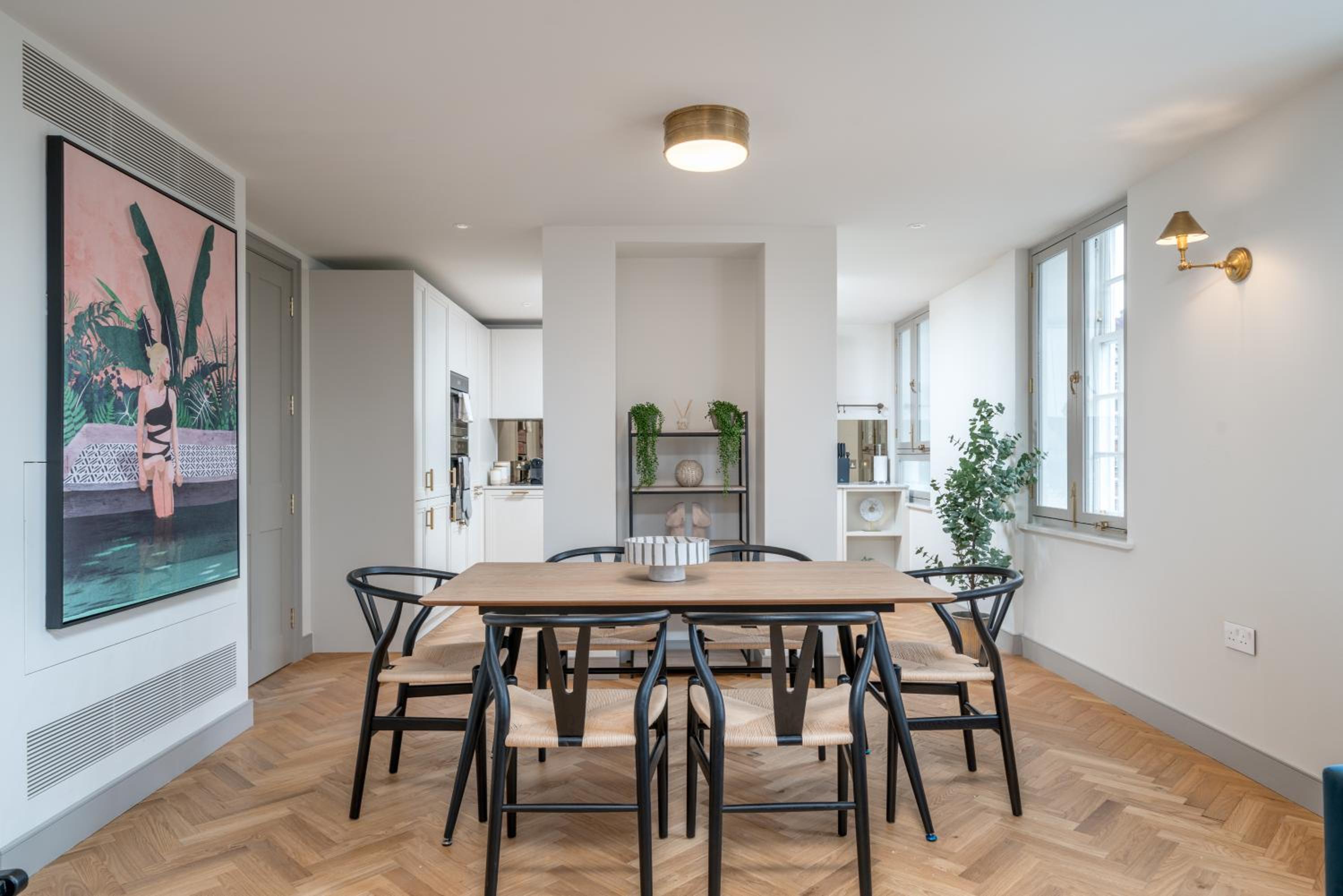 Luxury flats near Big Ben and London Eye