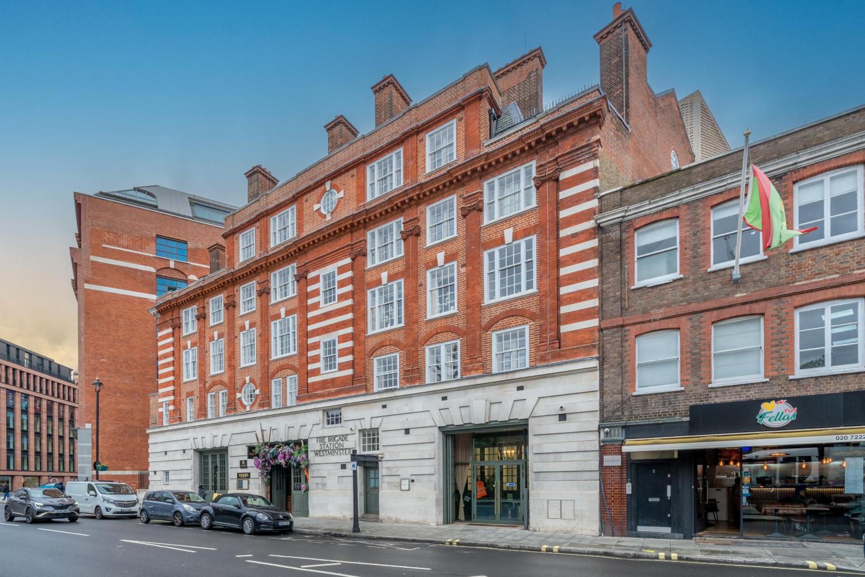 Luxury flats near Big Ben and London Eye