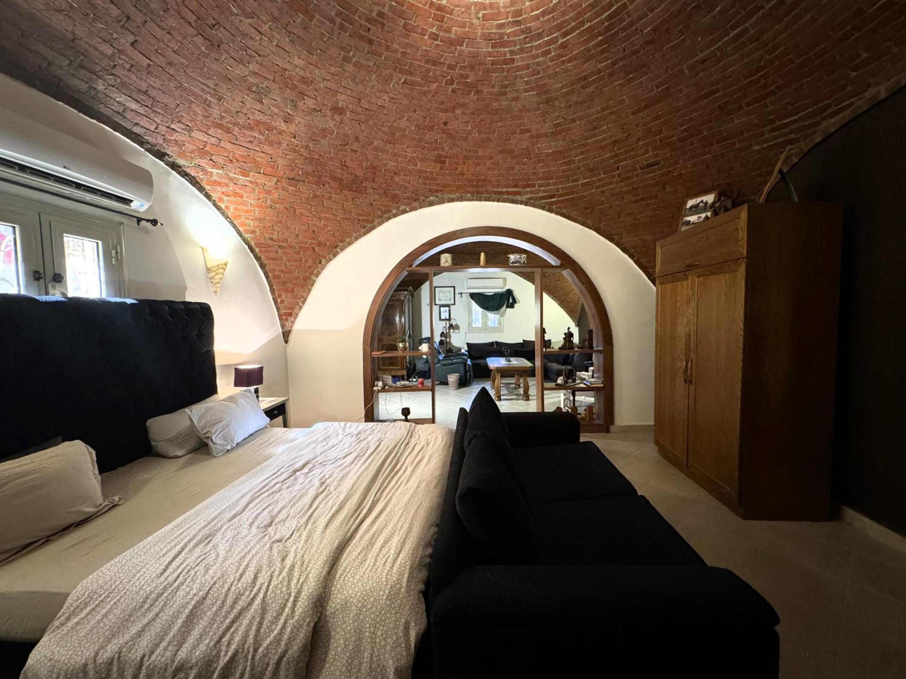 1-Bedroom Guesthouse