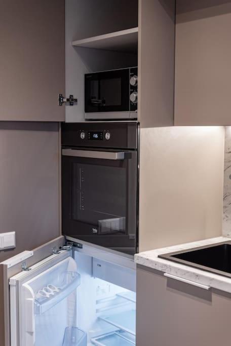 apartment with jacuzzi, old town