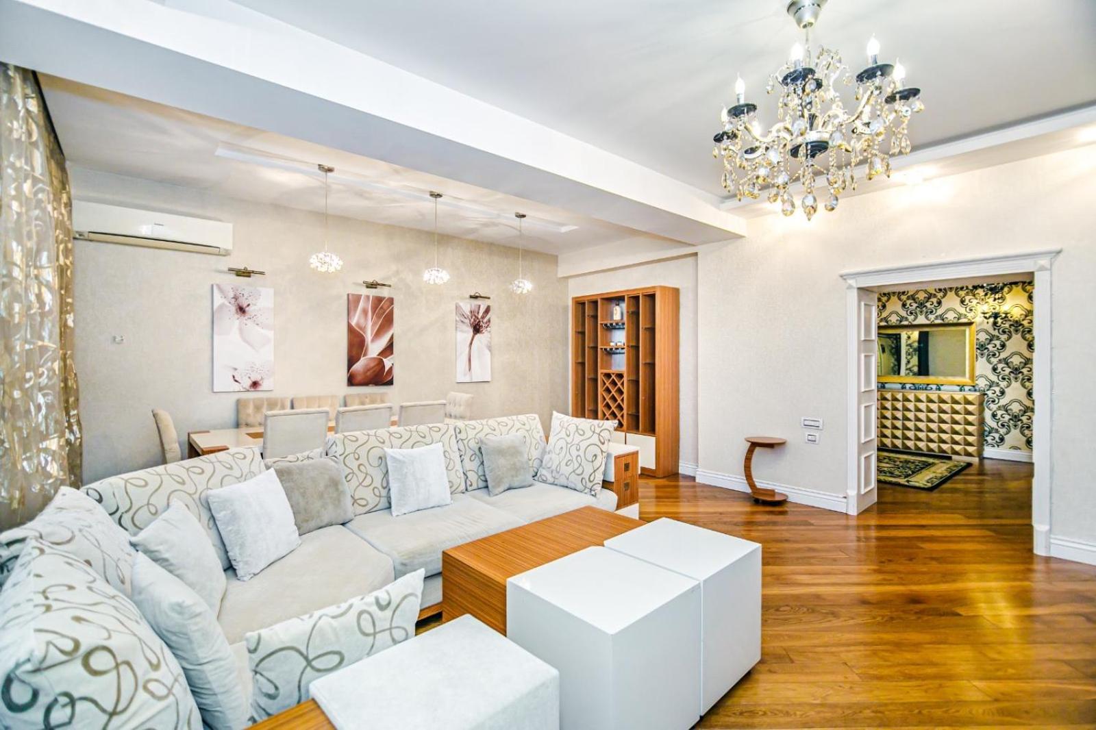 Premium Apartment Abu Park