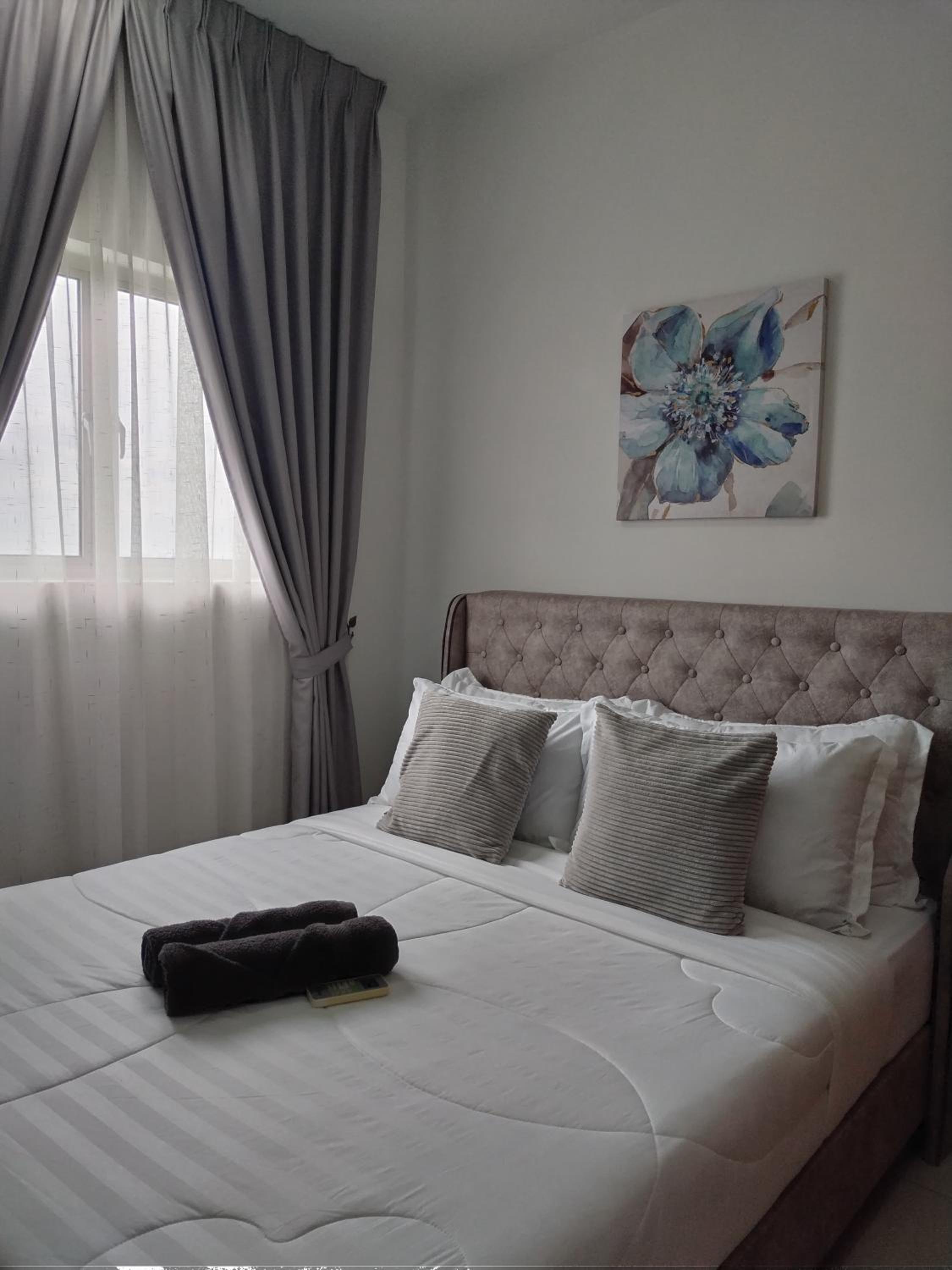 Mamaqarl Homestay near KLIA with Wi-fi and Transport