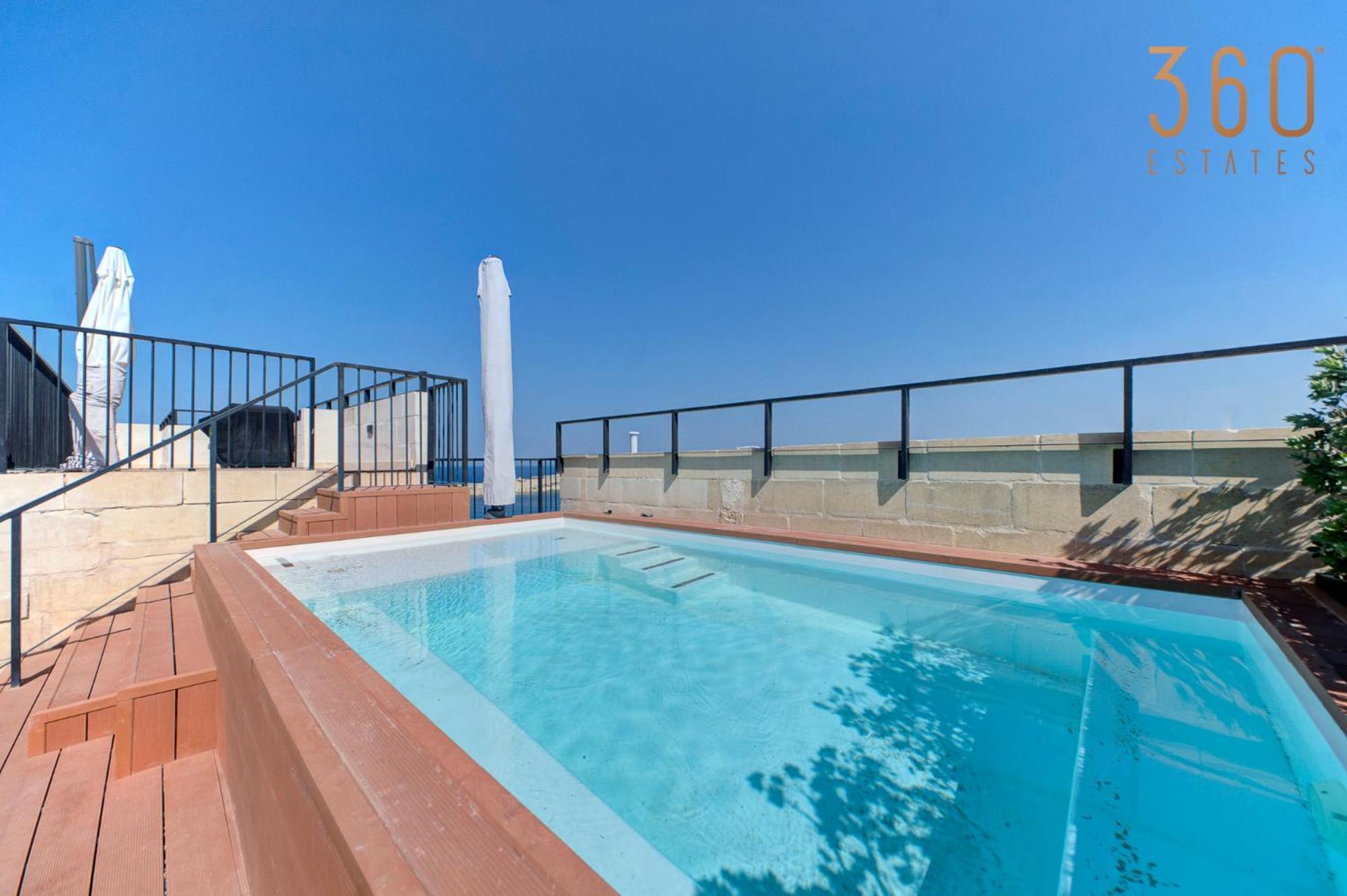 A luxurious Palazzo in Valetta with private Pool by 360 Estates view 5
