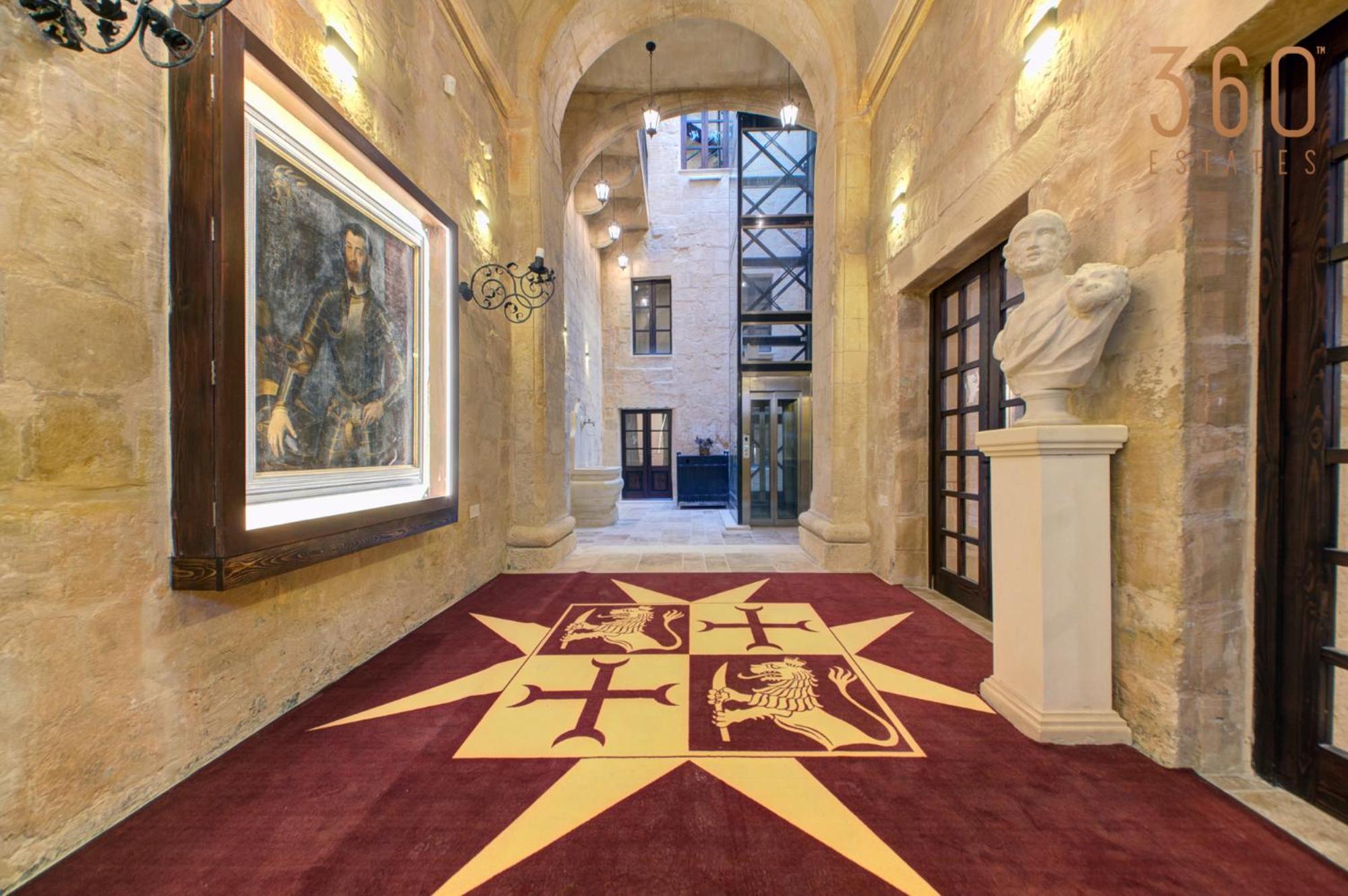 A luxurious Palazzo in Valetta with private Pool by 360 Estates view 4