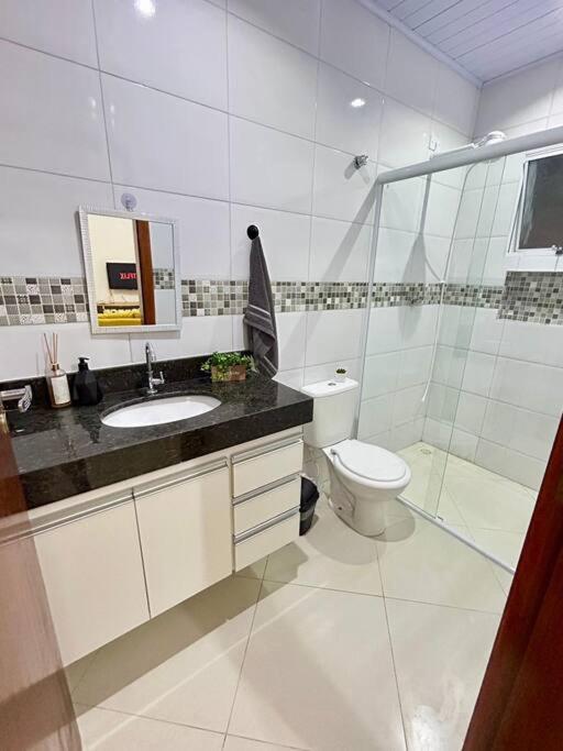 Apartamento novo próximo à praia