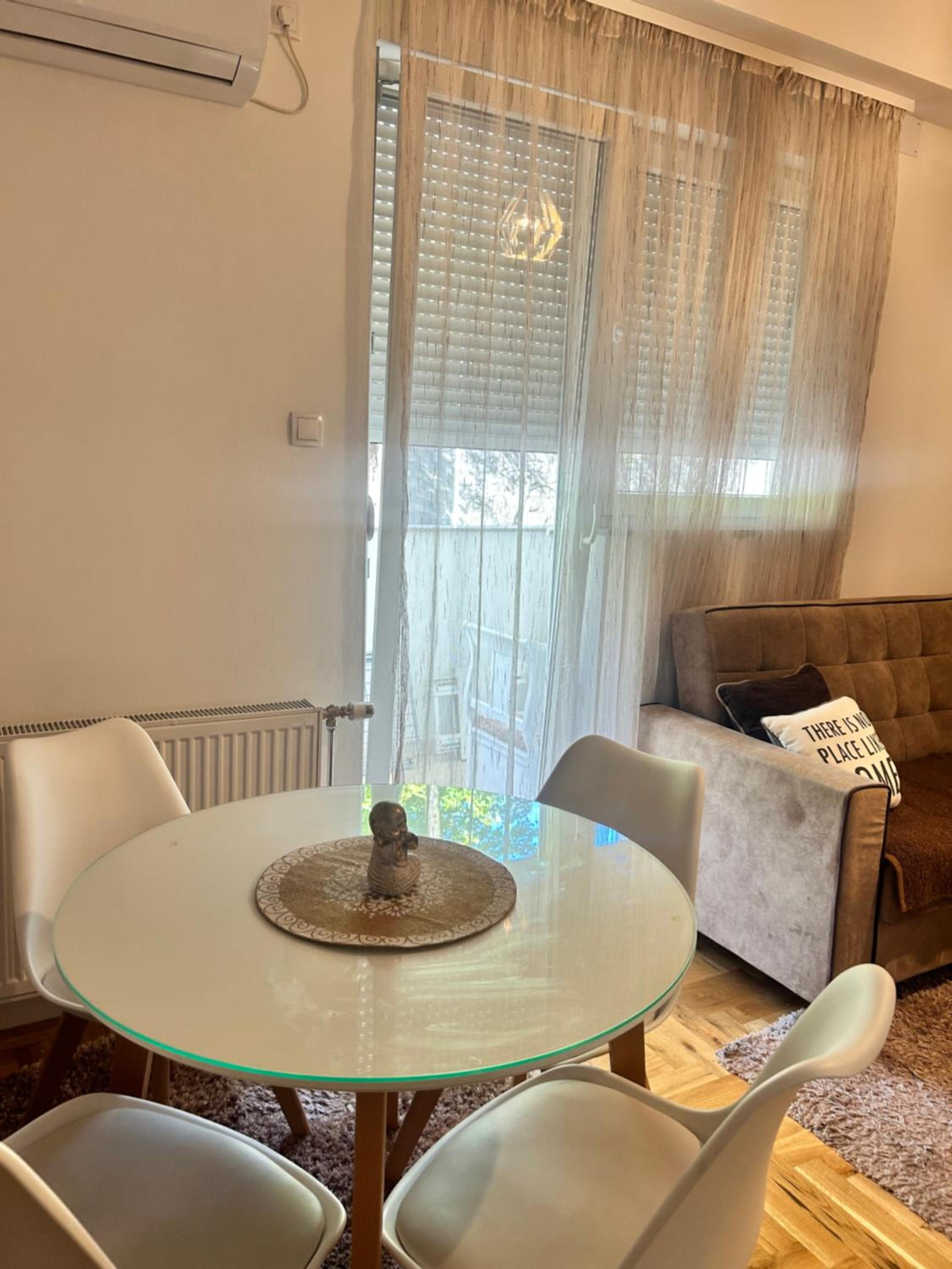 Apartment Jelena