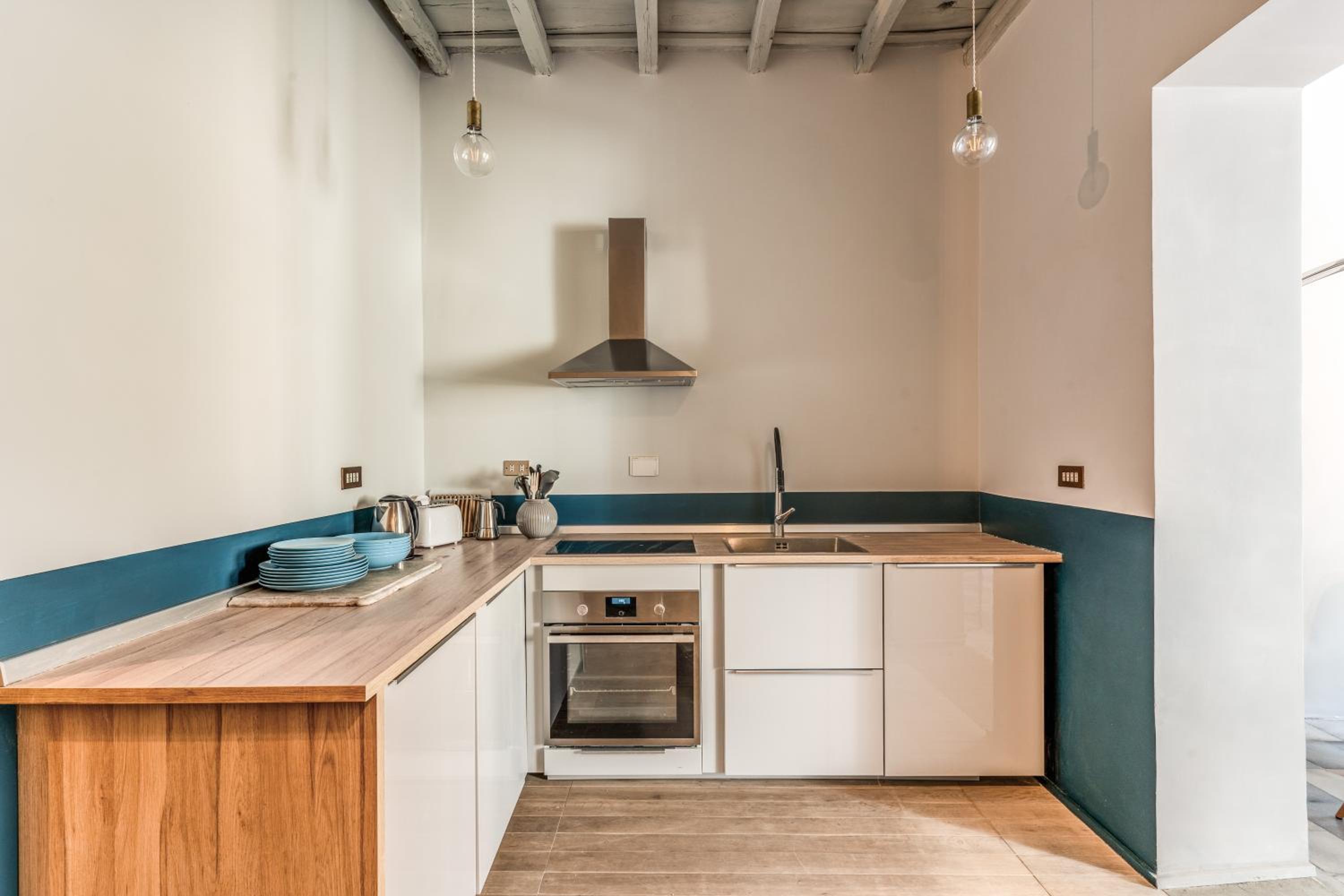 Stylish Flat near Colosseum