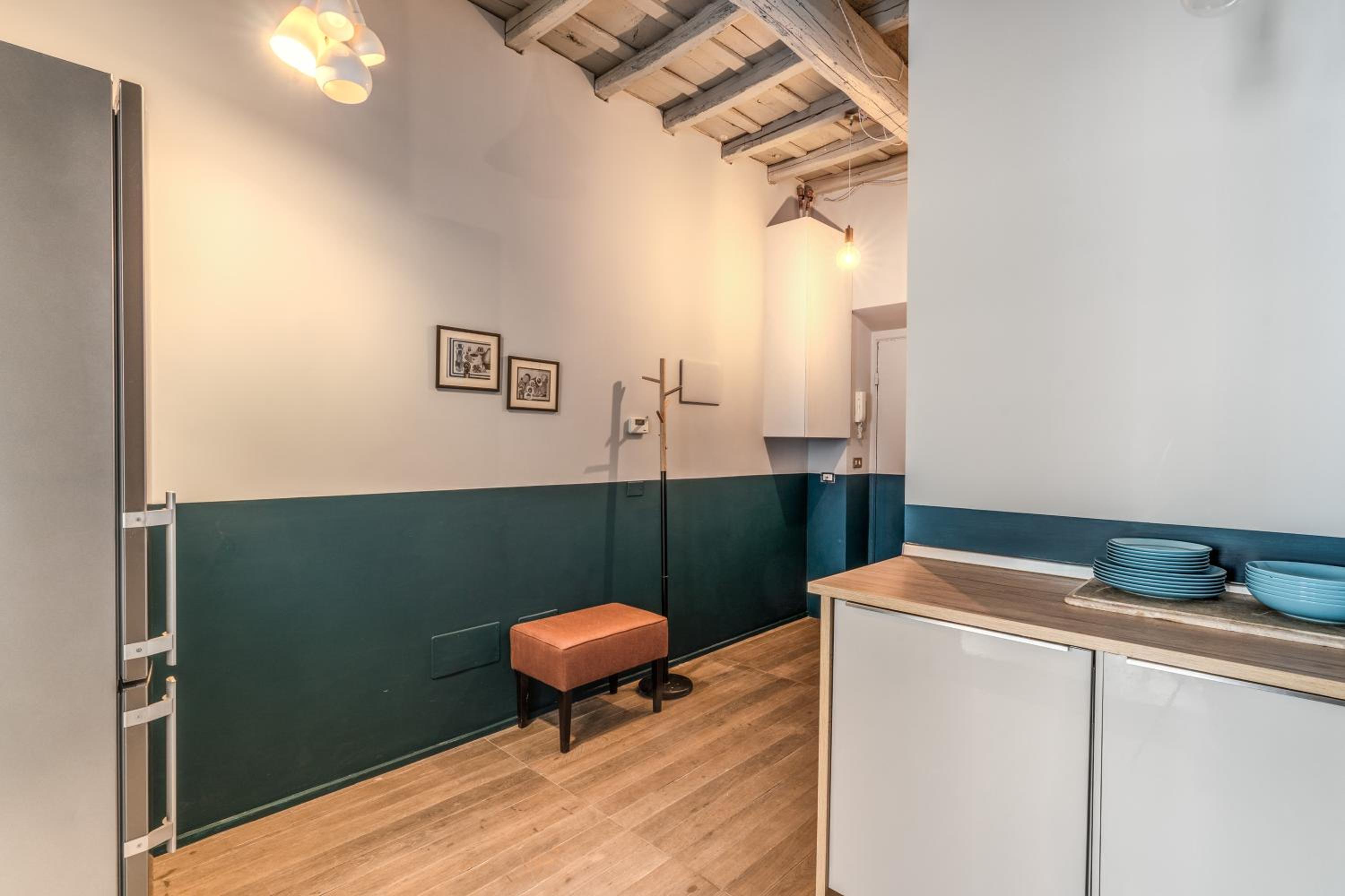 Stylish Flat near Colosseum