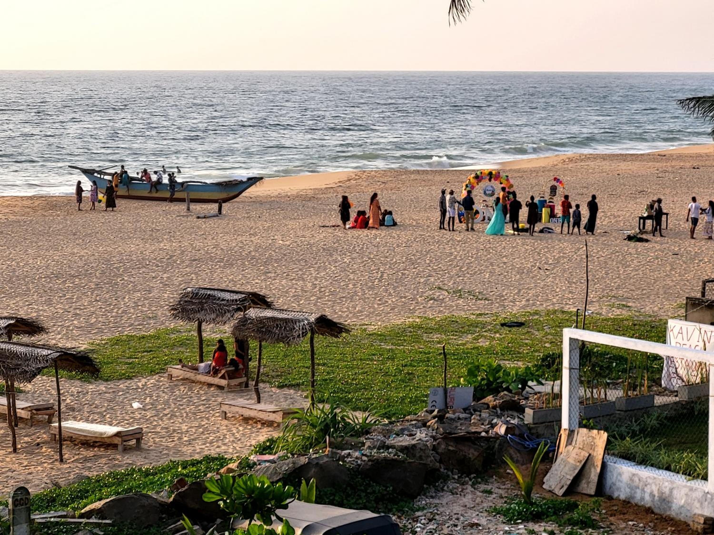 Strandvilla Kandu Haus Yang bei Hikka