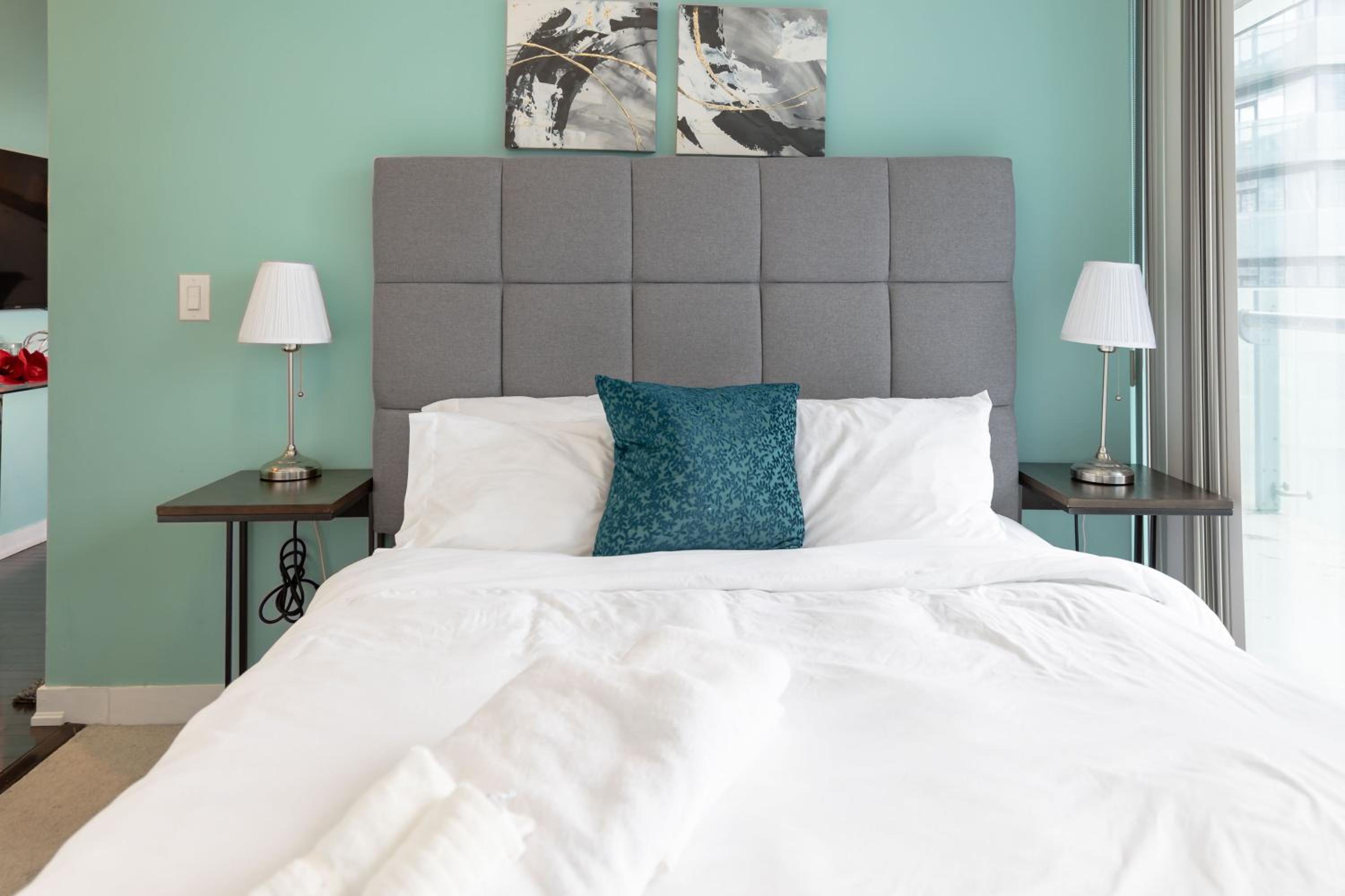 York Suites 1
