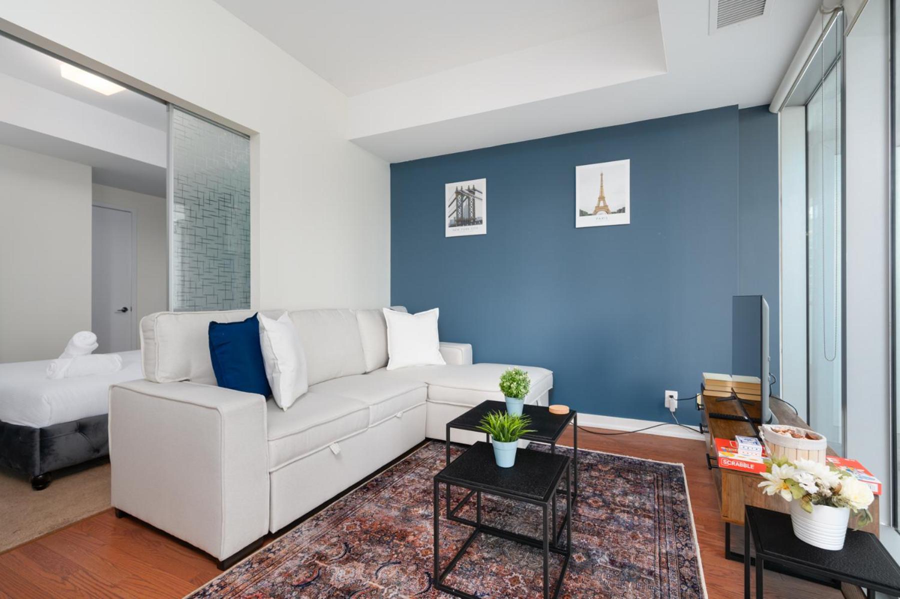 York Suites 1
