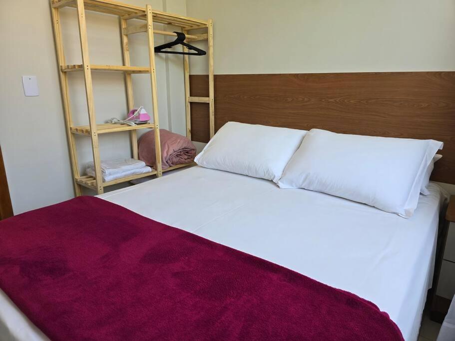 Apt lindo portaria 24h no centro Cond Castanheiras
