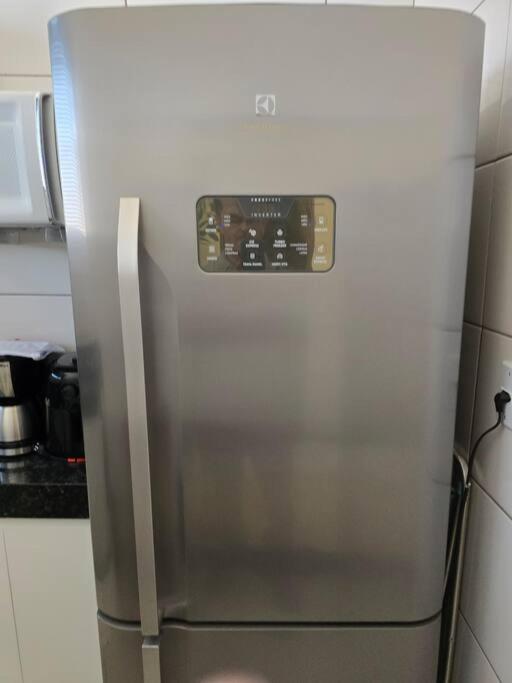 Apt lindo portaria 24h no centro Cond Castanheiras