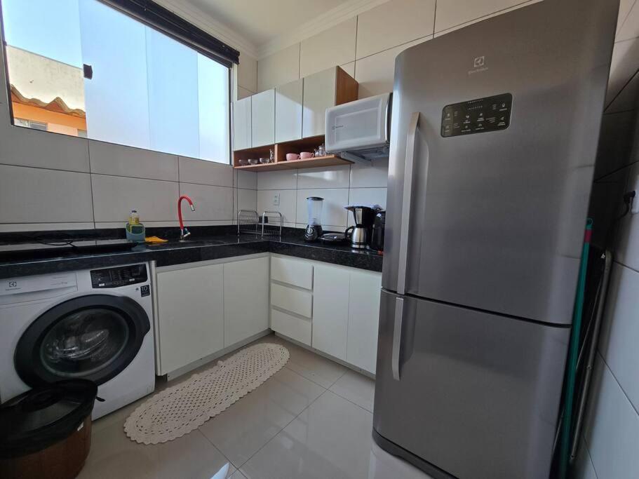 Apt lindo portaria 24h no centro Cond Castanheiras