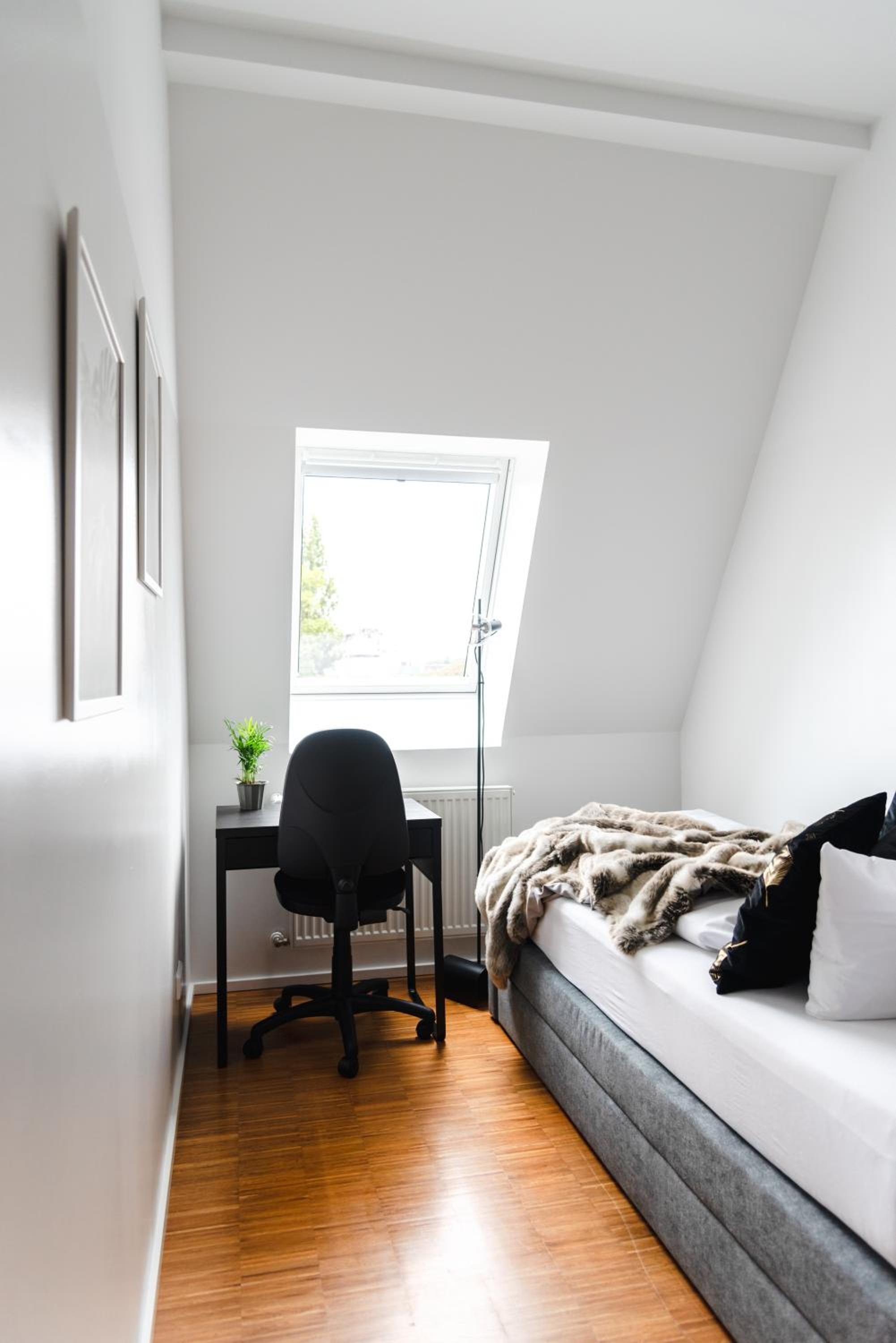 Hybrid Work-Play Retreat - 2BR, 1B central Kreuzberg